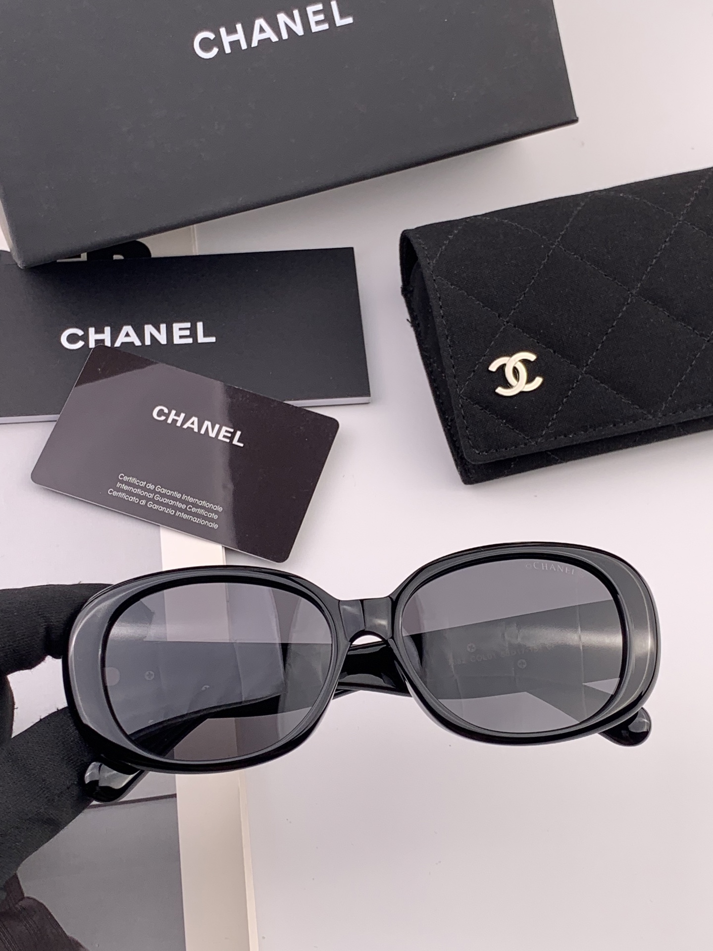 【CHANEL】香奈儿 新款山茶花潮流爆款 时尚圆框高清偏光太阳镜 佩戴舒适 网红潮款墨镜  ♥️♥️型