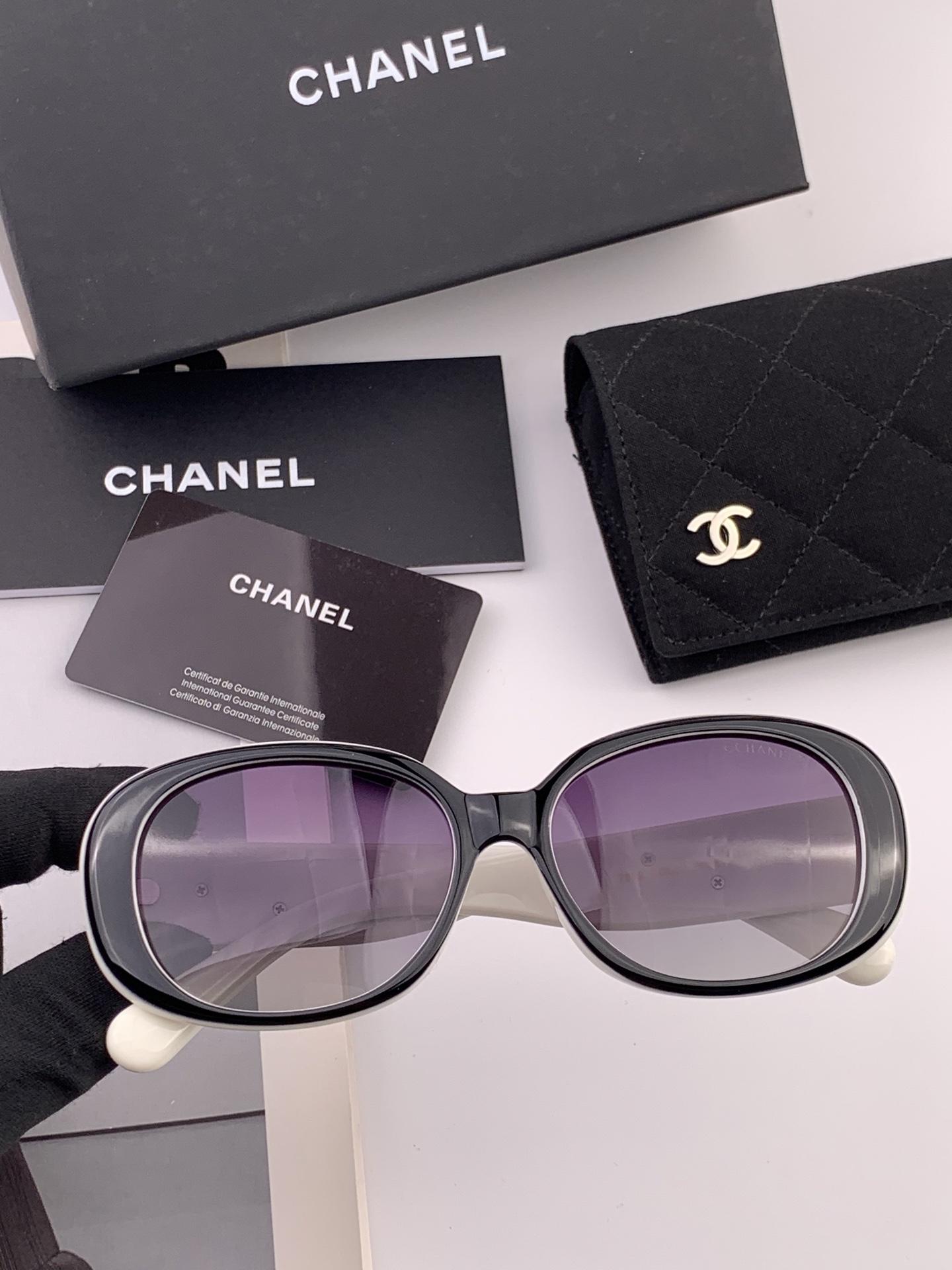 【CHANEL】香奈儿 新款山茶花潮流爆款 时尚圆框高清偏光太阳镜 佩戴舒适 网红潮款墨镜  ♥️♥️型