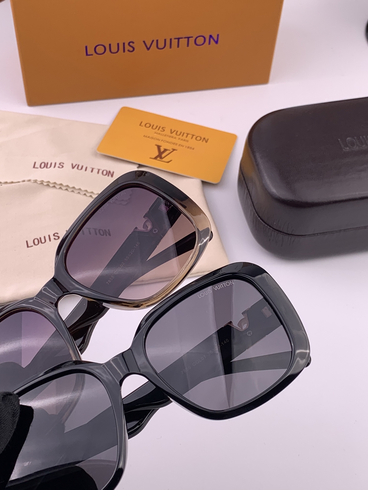 LV 🔥  高品质男女款墨镜   👍 进口宝丽来偏光镜片  🔥蛤蟆镜 开车钓鱼都可 🔥百搭显瘦墨镜韩版男