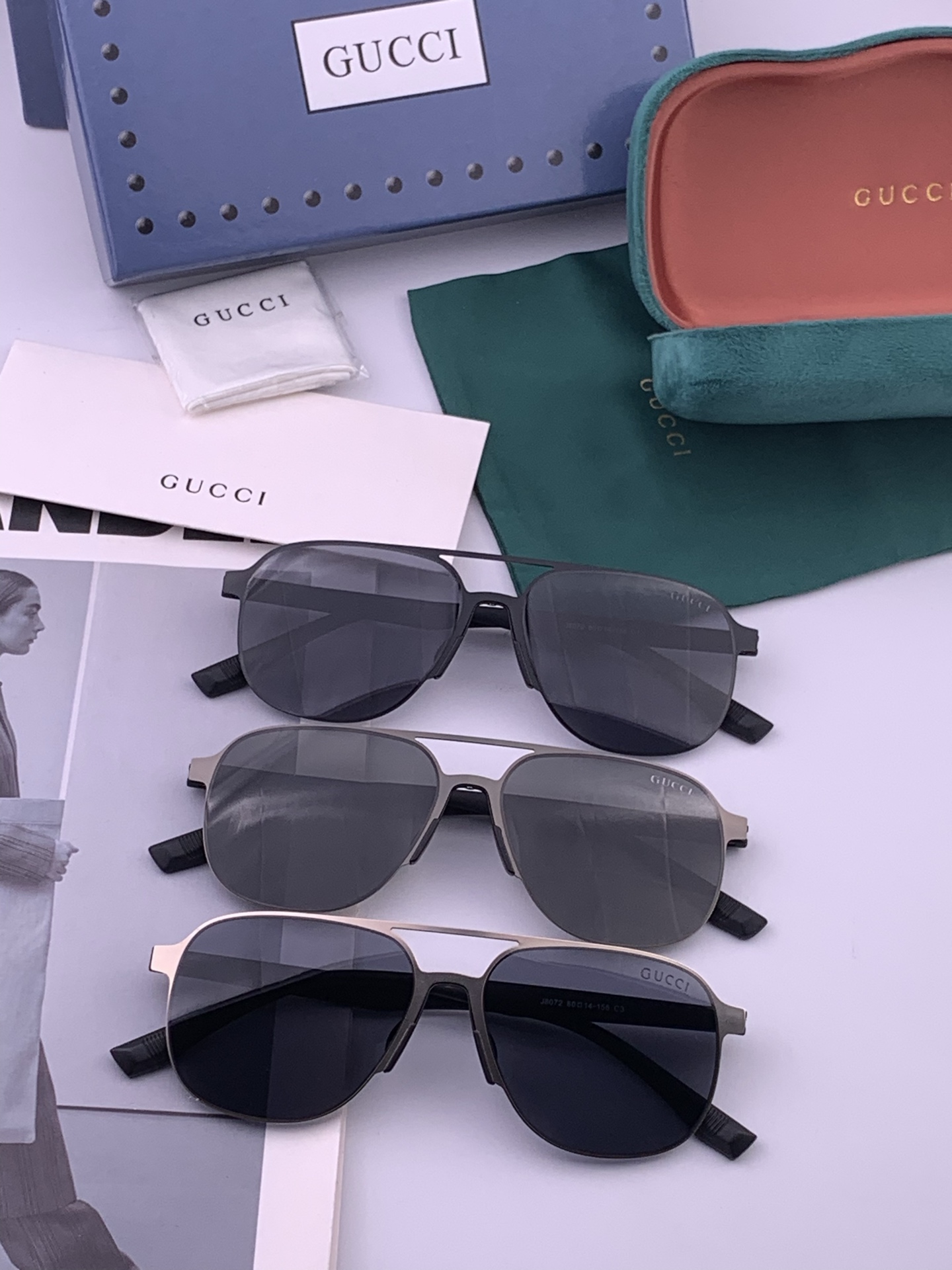GUCCI 男款炫彩飞行员偏光太阳镜 ❤️材质：高清尼龙加厚卡槽高清偏光镜片 🌹无边框镜架💕颜👍型号：G