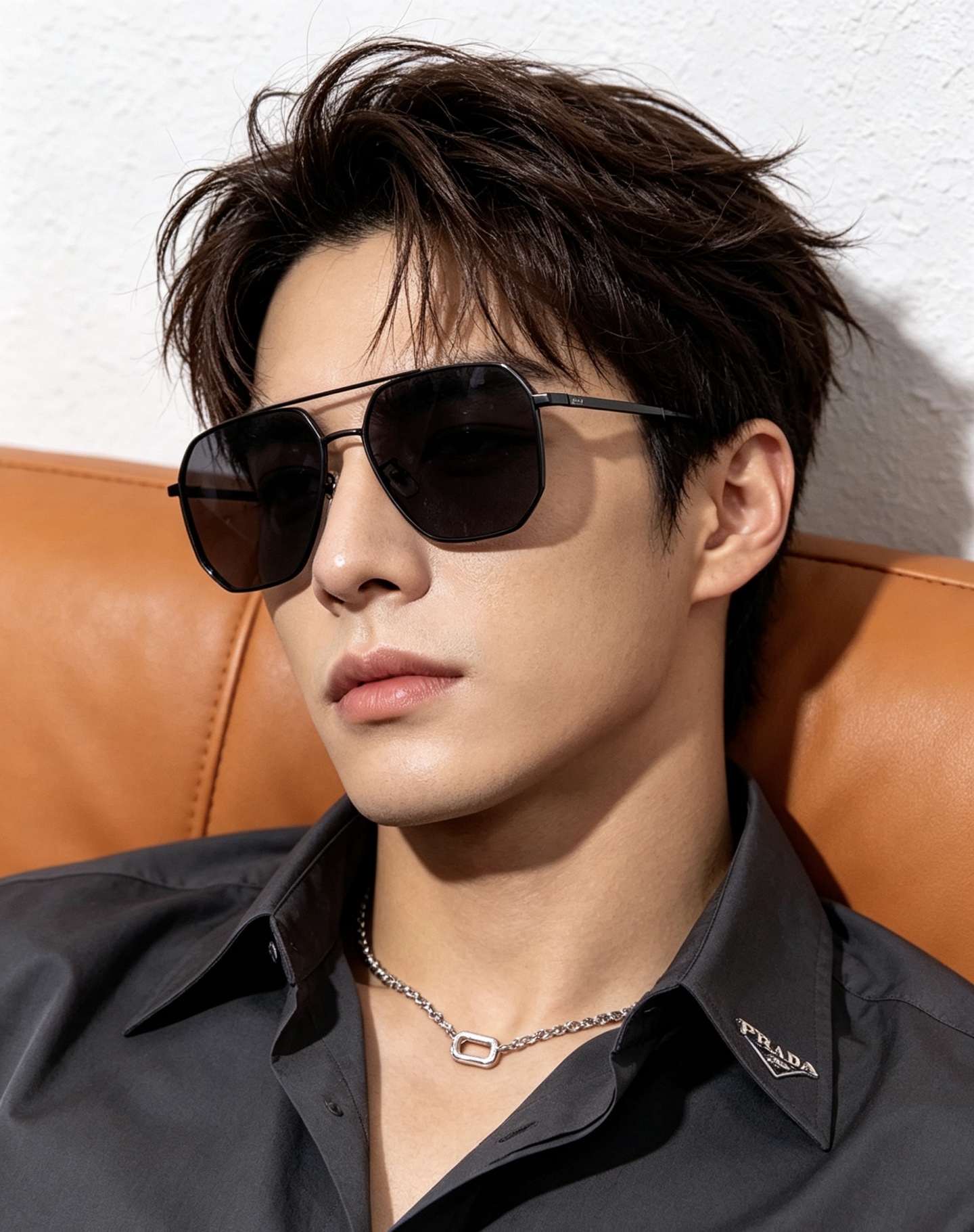 Gucci 男款炫彩飞行员偏光太阳镜 ❤️材质：高清尼龙加厚卡槽高清偏光镜片 🌹无边框镜架💕颜👍型号：G