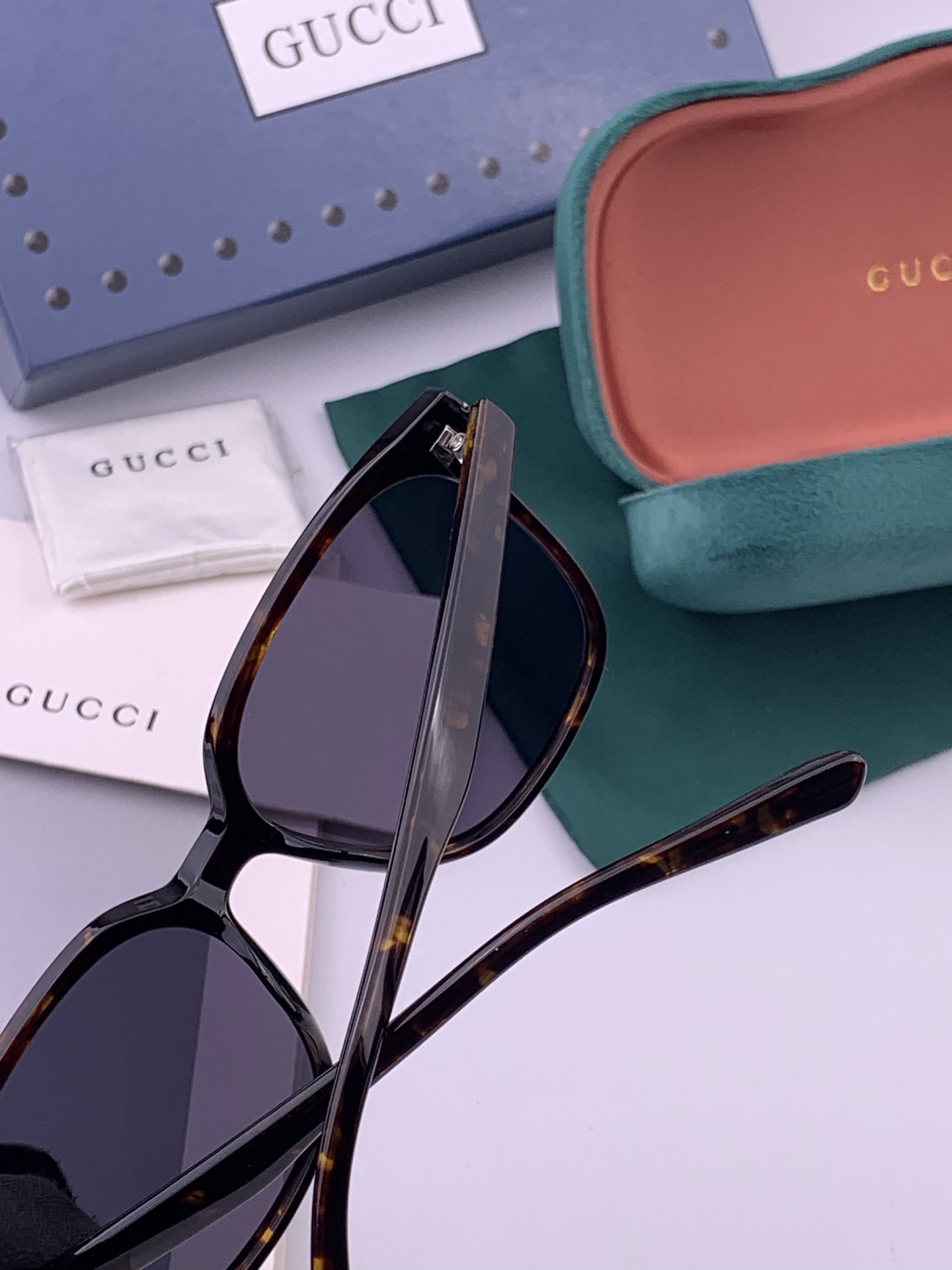 🔺GUCCI🔻古驰 GG圆框太阳镜 完美品质 🎓独特设计  适合各种脸型 亮相时装周 超时尚百搭 实物精