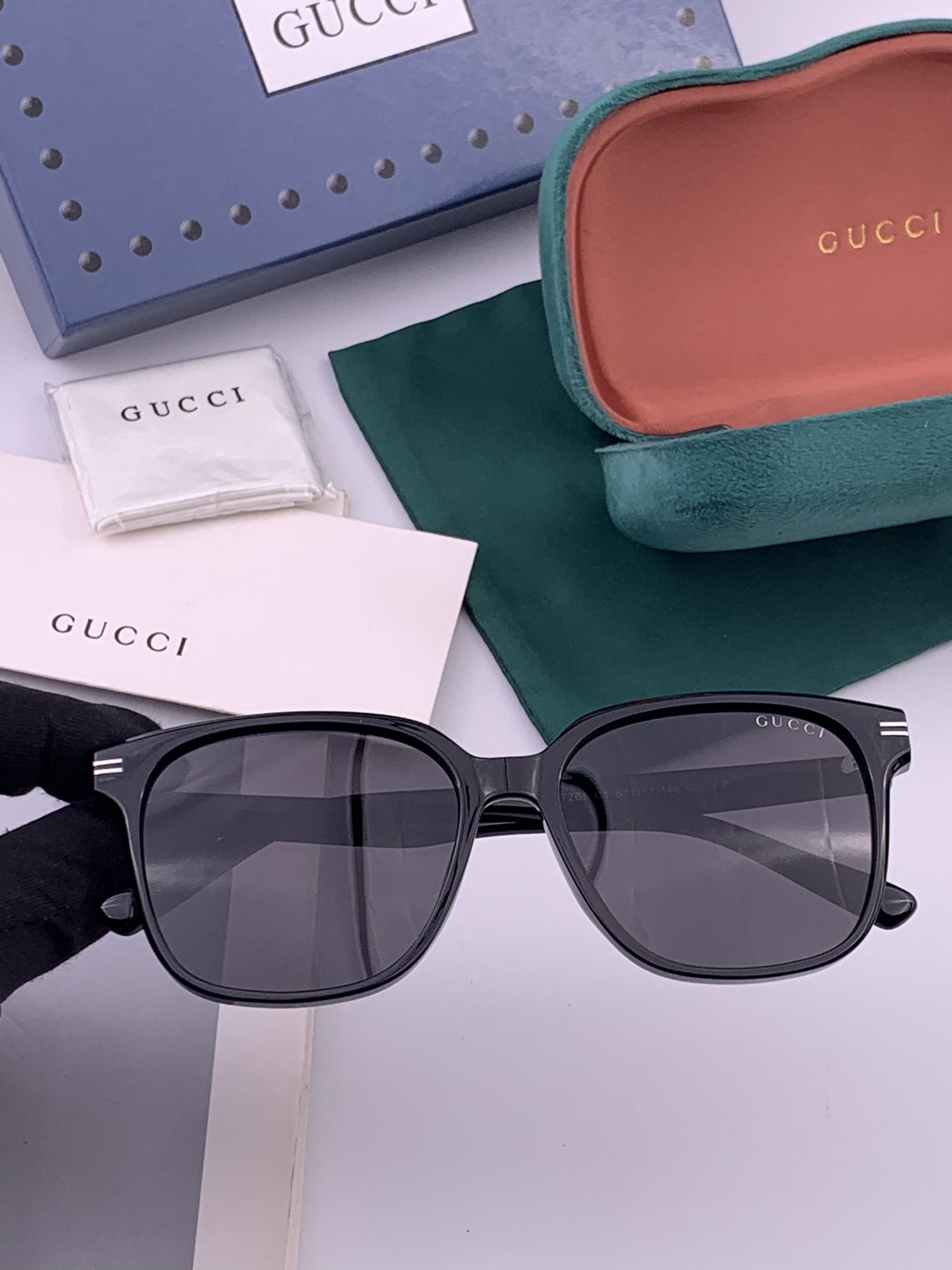 🔺GUCCI🔻古驰 GG圆框太阳镜 完美品质 🎓独特设计  适合各种脸型 亮相时装周 超时尚百搭 实物精
