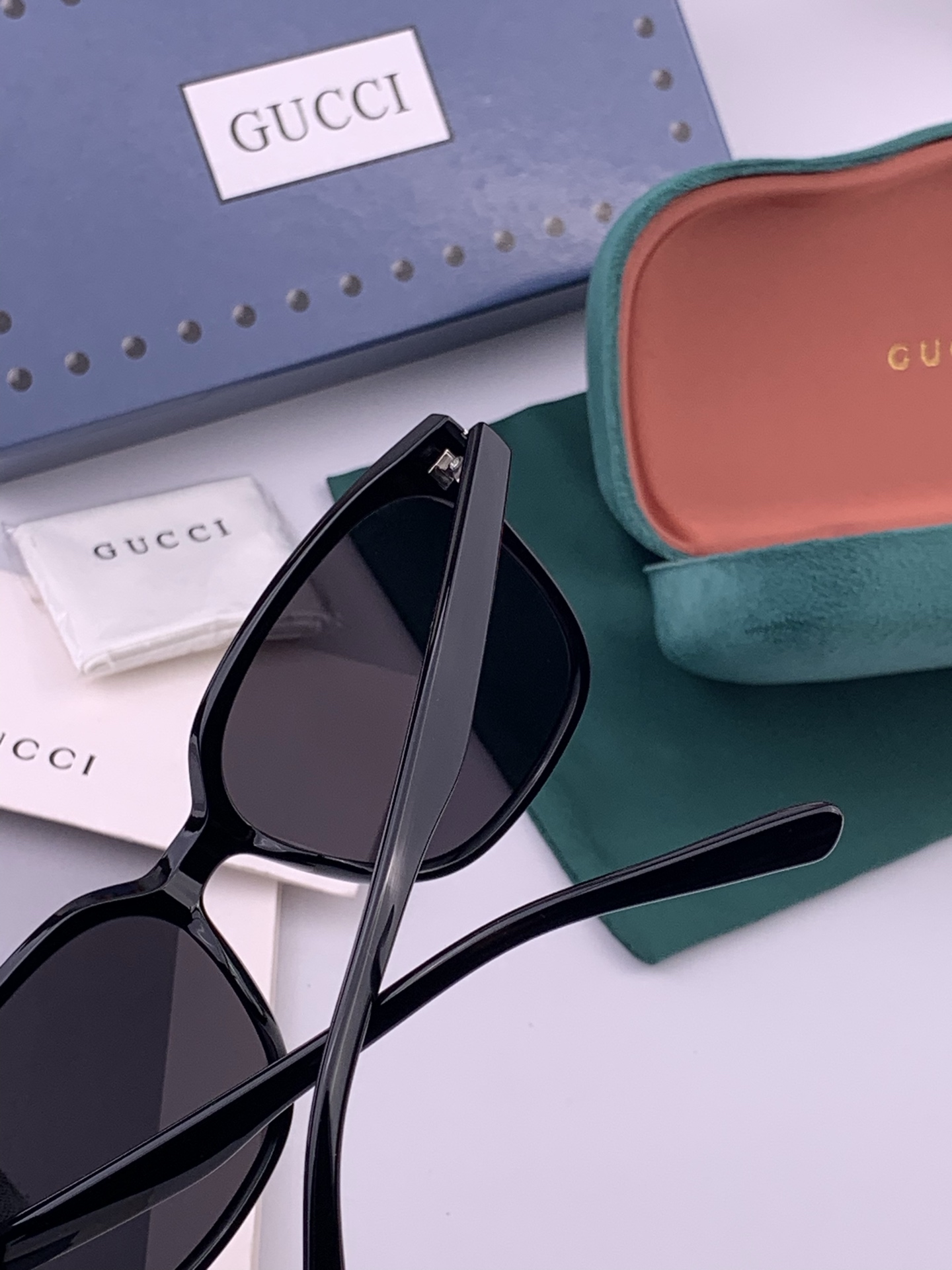 🔺GUCCI🔻古驰 GG圆框太阳镜 完美品质 🎓独特设计  适合各种脸型 亮相时装周 超时尚百搭 实物精