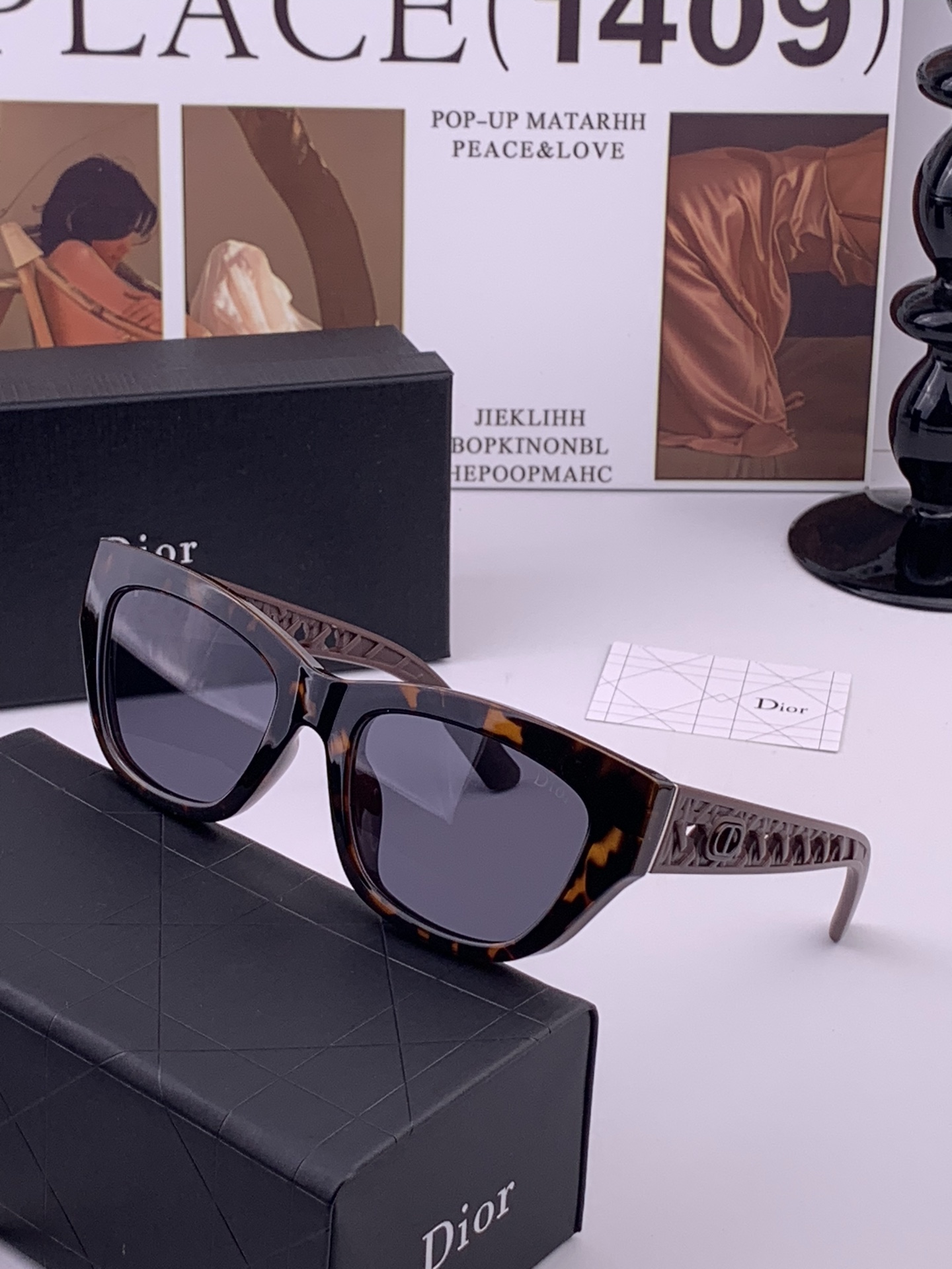 🔺 【DIOR-迪奥】开春新款 潮流爆款 时尚方框偏光太阳镜 高品质 佩戴舒适 网红潮款墨镜 型号：D7