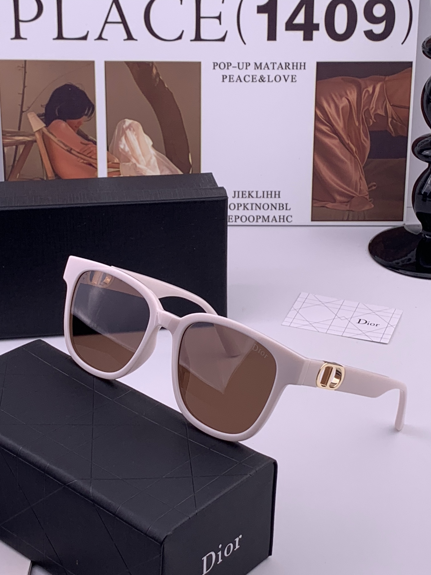 🔺 【DIOR-迪奥】开春新款 潮流爆款 时尚方框偏光太阳镜 高品质 佩戴舒适 网红潮款墨镜 型号：D8