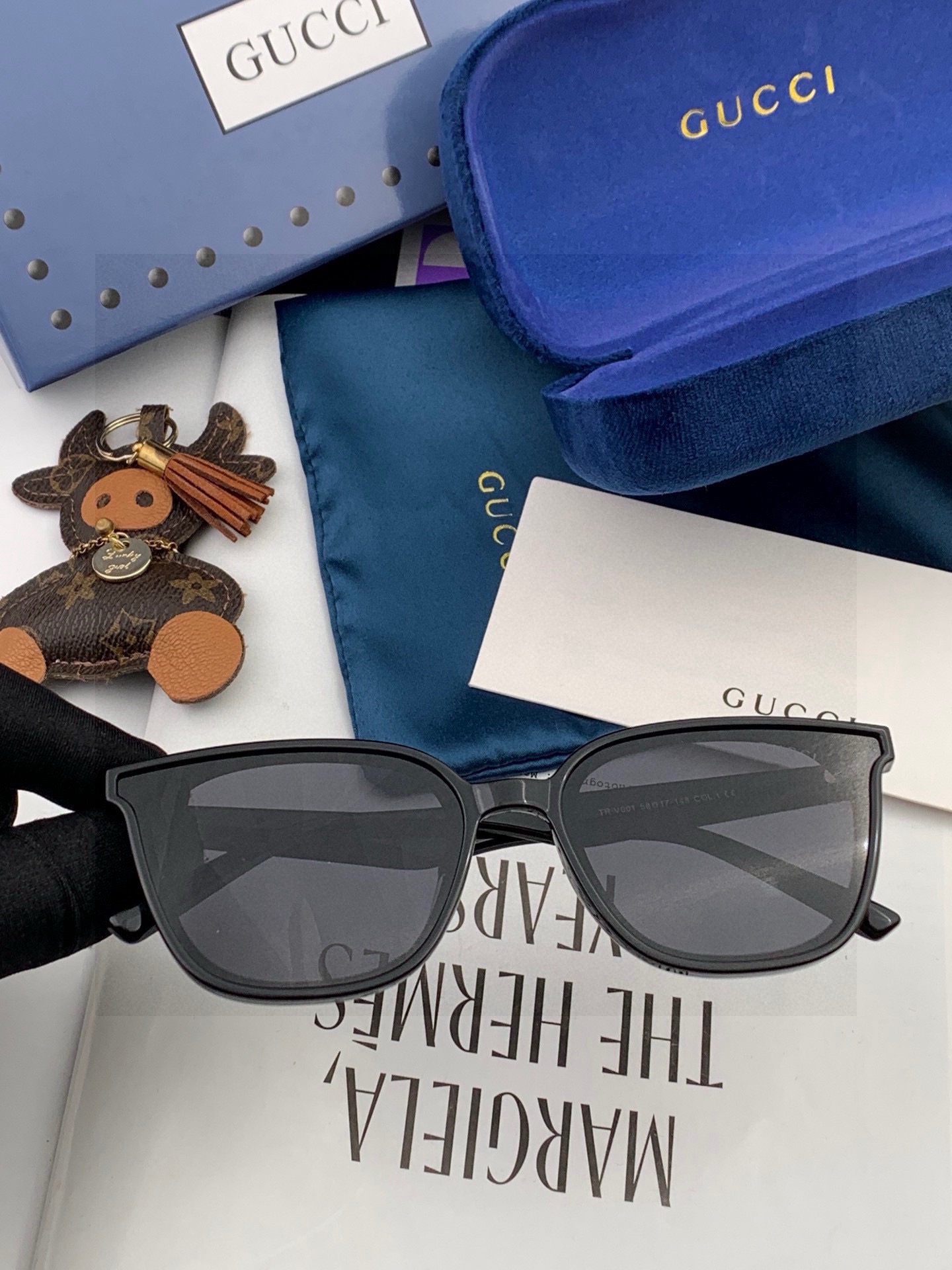 🔺GUCCI🔻古驰 GG方框太阳镜 完美品质 🎓独特设计  适合各种脸型 亮相时装周 超时尚百搭 实物精