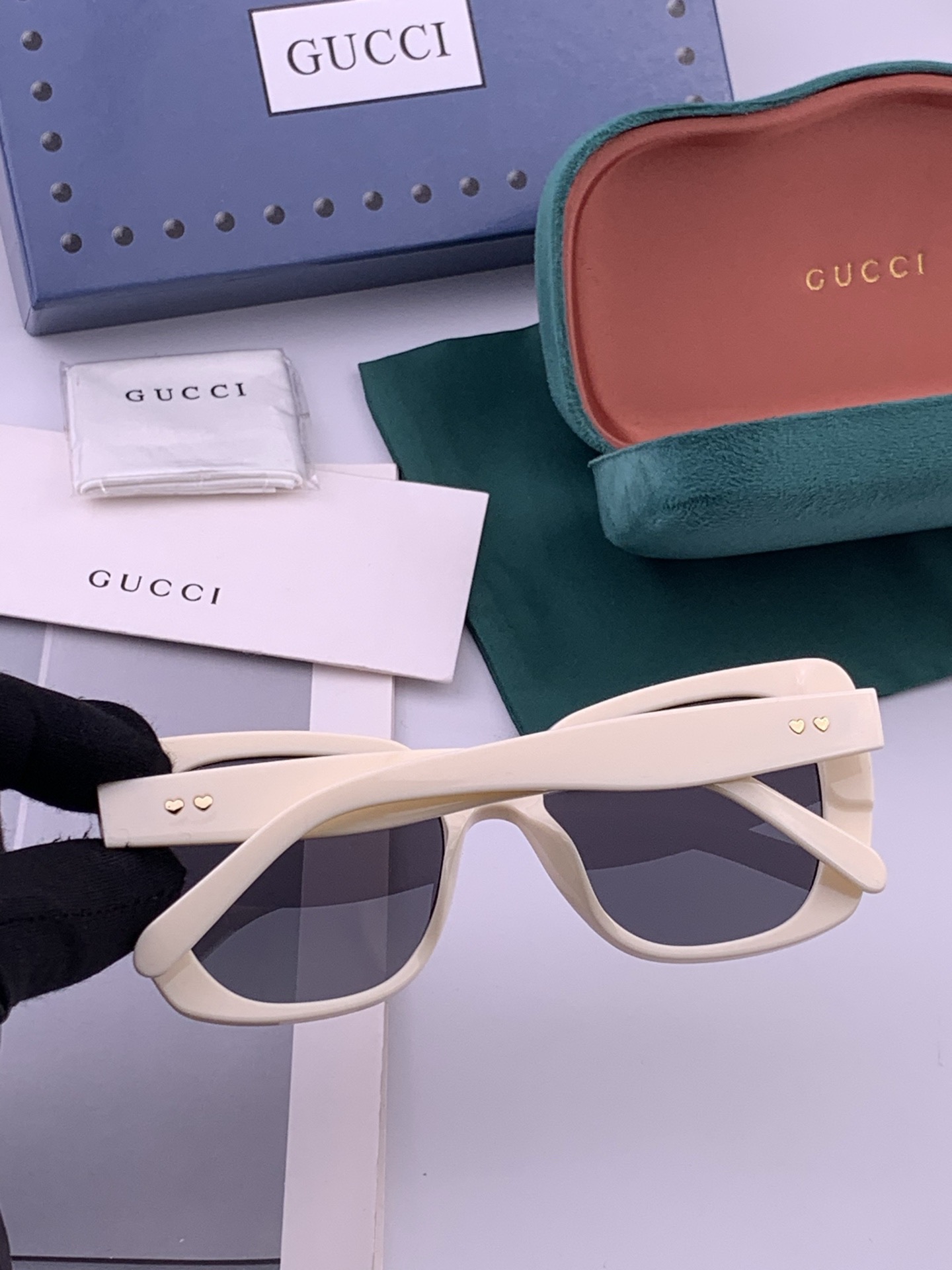🔺GUCCI🔻古驰 GG圆框太阳镜 完美品质 🎓独特设计  适合各种脸型 亮相时装周 超时尚百搭 实物精