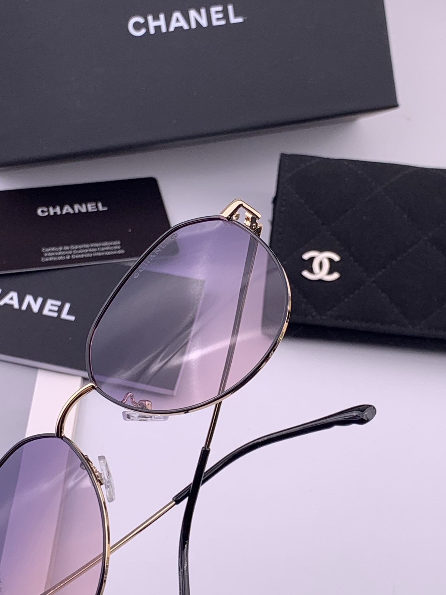 🔺 Gucci 🔻官方新款 众多明星同款[色]‼️‼️新款大框偏光墨镜 🌈🌈宝丽来超清加厚太阳镜🔝🔝型号