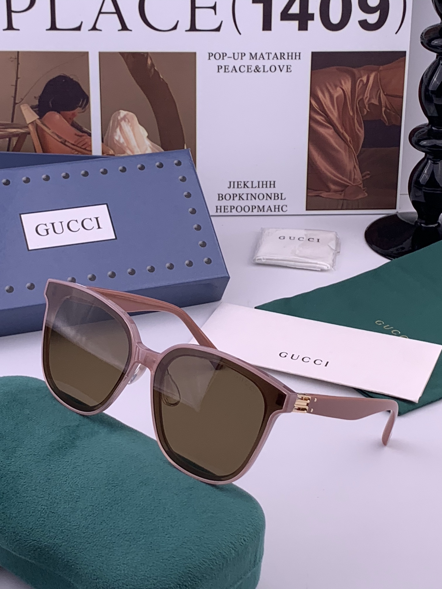GUCCI  新款尼龙偏光太眼镜，情侣款时尚方框太阳镜佩戴舒适网红潮流款墨镜，大气女人范儿，大脸小脸都好