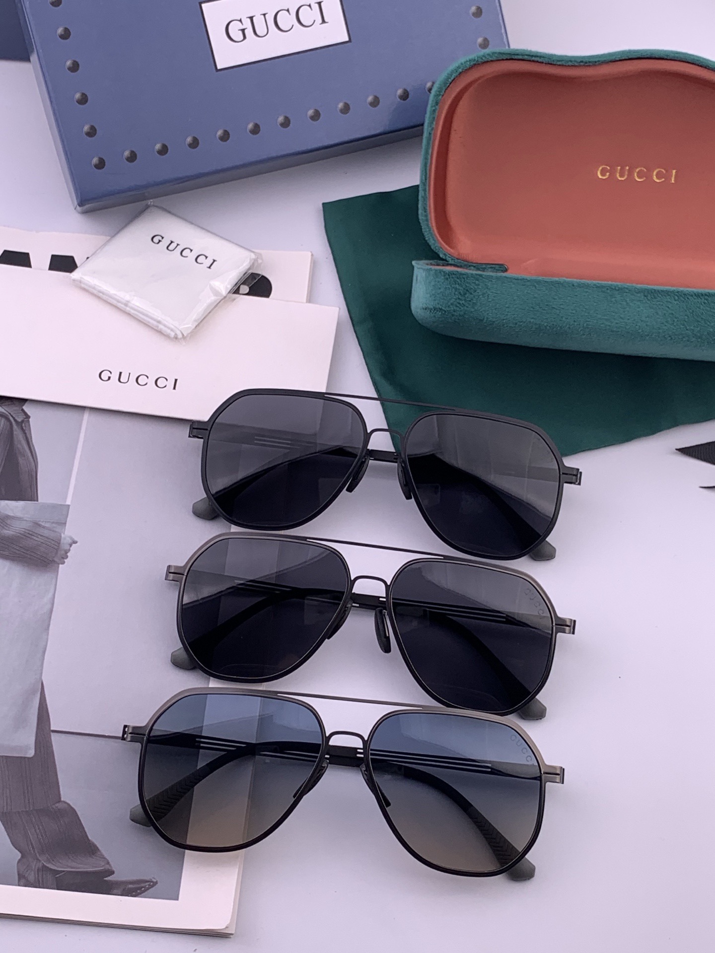 Gucci 春夏新款超轻无螺丝压不坏系列情侣款太阳镜高清尼龙镜片🦅完美品质，适合各种脸型，经典太阳镜亮相