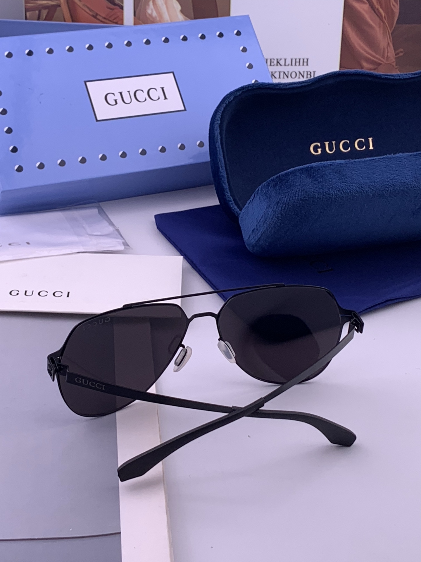 ♦️GUCCI 新款男女情侣款太阳镜多边形墨镜iP电镀永不褪色 超轻超有弹性整幅眼镜无螺丝重要的是压不坏