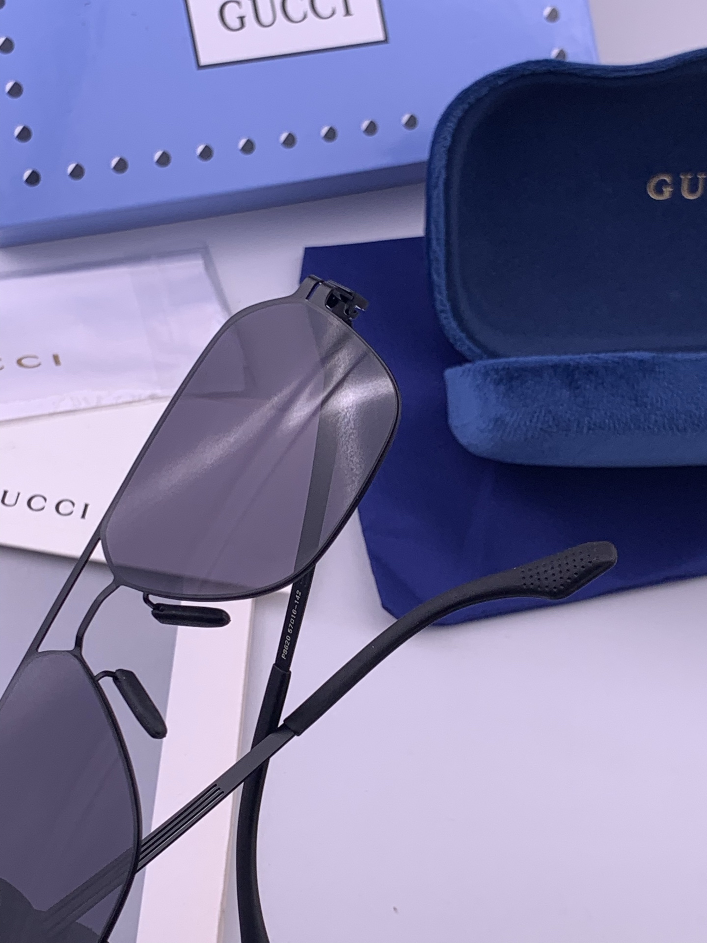 ♦️GUCCI 新款男女情侣款太阳镜多边形墨镜iP电镀永不褪色 超轻超有弹性整幅眼镜无螺丝重要的是压不坏