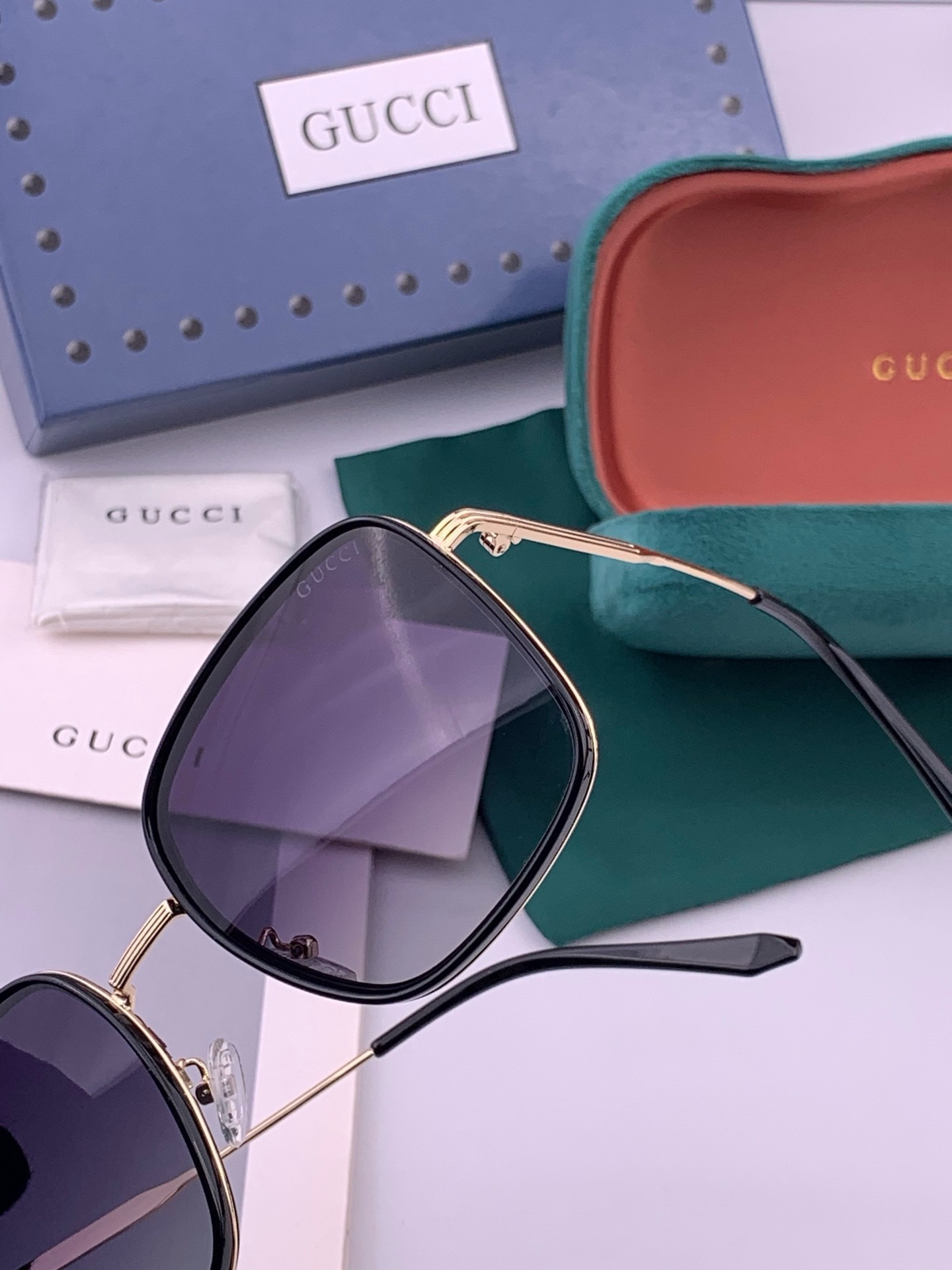 🔺 【GUCCI-偏光太阳镜】开春新款 潮流爆款 时尚方框偏光太阳镜 高品质 佩戴舒适 网红潮款墨镜 女