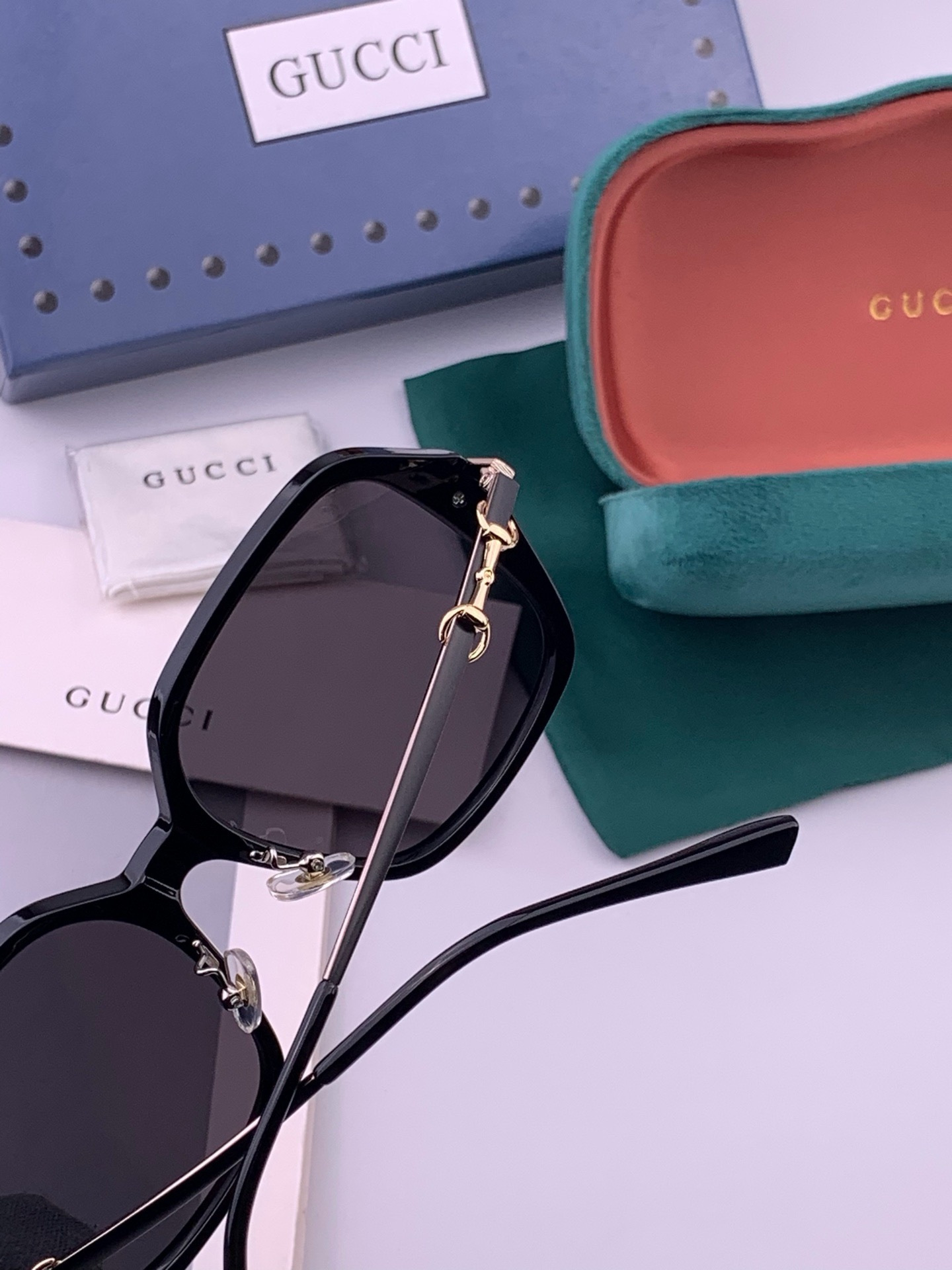 🔺GUCCI🔻古驰 GG圆框太阳镜 完美品质 🎓独特设计  适合各种脸型 亮相时装周 超时尚百搭 实物精致  情侣款 男