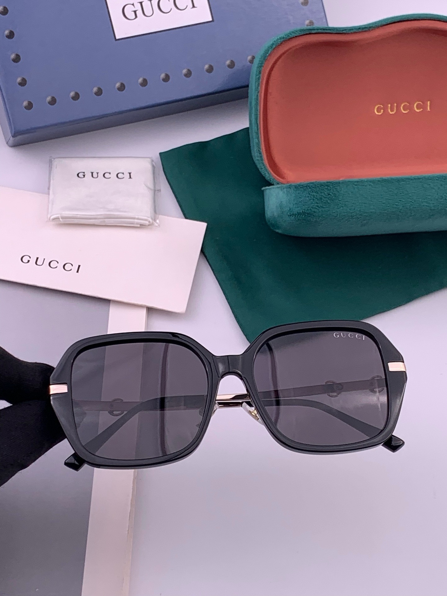 🔺GUCCI🔻古驰 GG圆框太阳镜 完美品质 🎓独特设计  适合各种脸型 亮相时装周 超时尚百搭 实物精致  情侣款 男