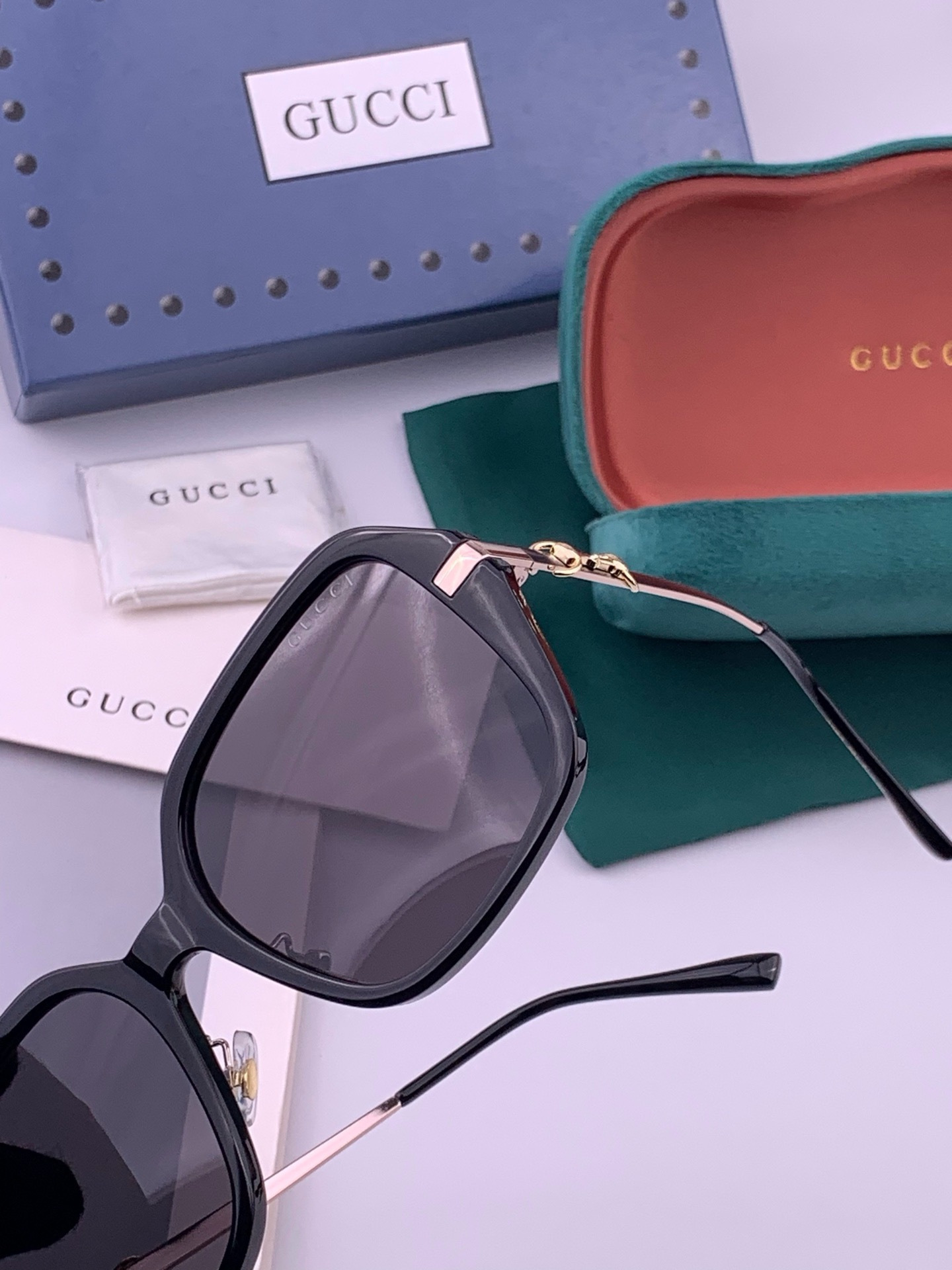 🔺GUCCI🔻古驰 GG圆框太阳镜 完美品质 🎓独特设计  适合各种脸型 亮相时装周 超时尚百搭 实物精致  情侣款 男