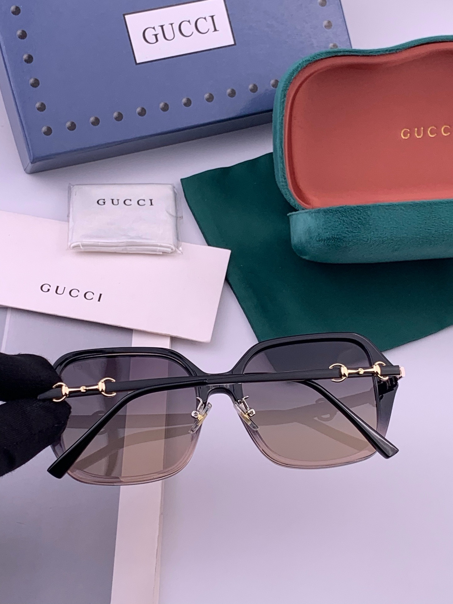 🔺GUCCI🔻古驰 GG圆框太阳镜 完美品质 🎓独特设计  适合各种脸型 亮相时装周 超时尚百搭 实物精致  情侣款 男