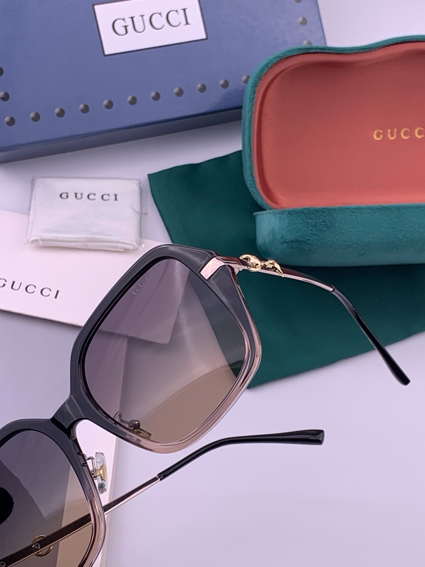 🔺GUCCI🔻古驰 GG圆框太阳镜 完美品质 🎓独特设计  适合各种脸型 亮相时装周 超时尚百搭 实物精致  情侣款 男