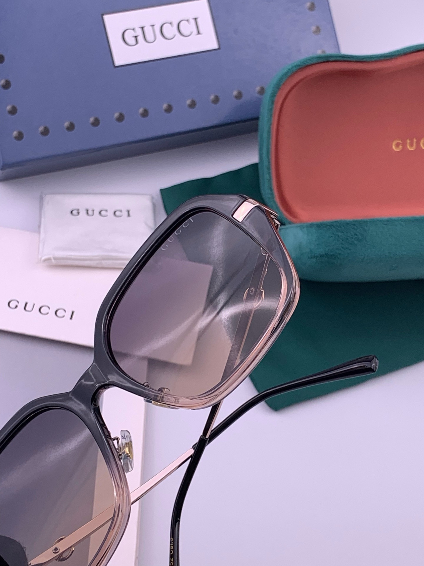 🔺GUCCI🔻古驰 GG圆框太阳镜 完美品质 🎓独特设计  适合各种脸型 亮相时装周 超时尚百搭 实物精致  情侣款 男