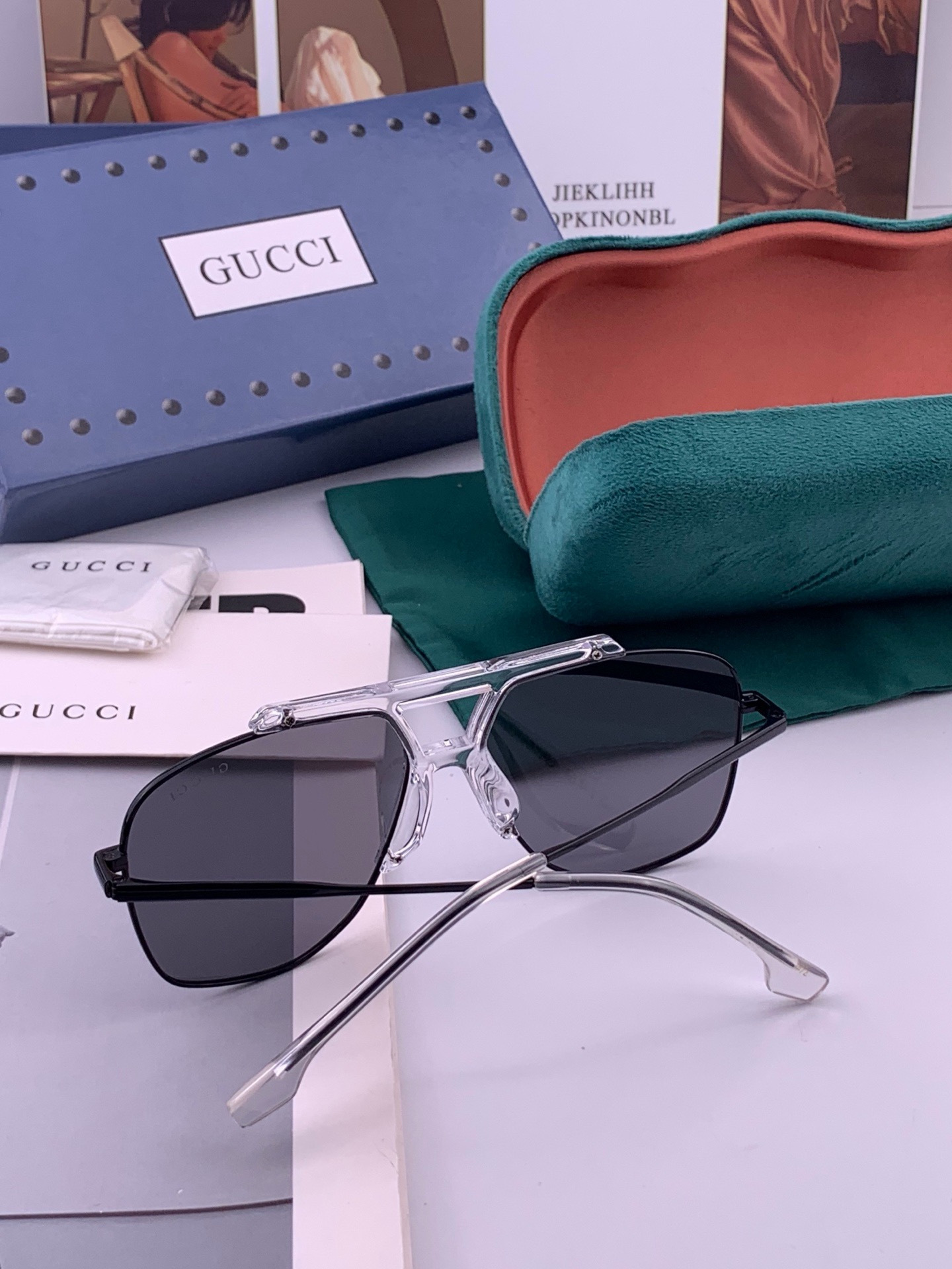 🔺 【GUCCI】开春新款 潮流爆款 时尚方框偏光太阳镜 高品质 佩戴舒适 网红潮款墨镜 女士高清尼龙偏光太阳镜🕶️ 🎉