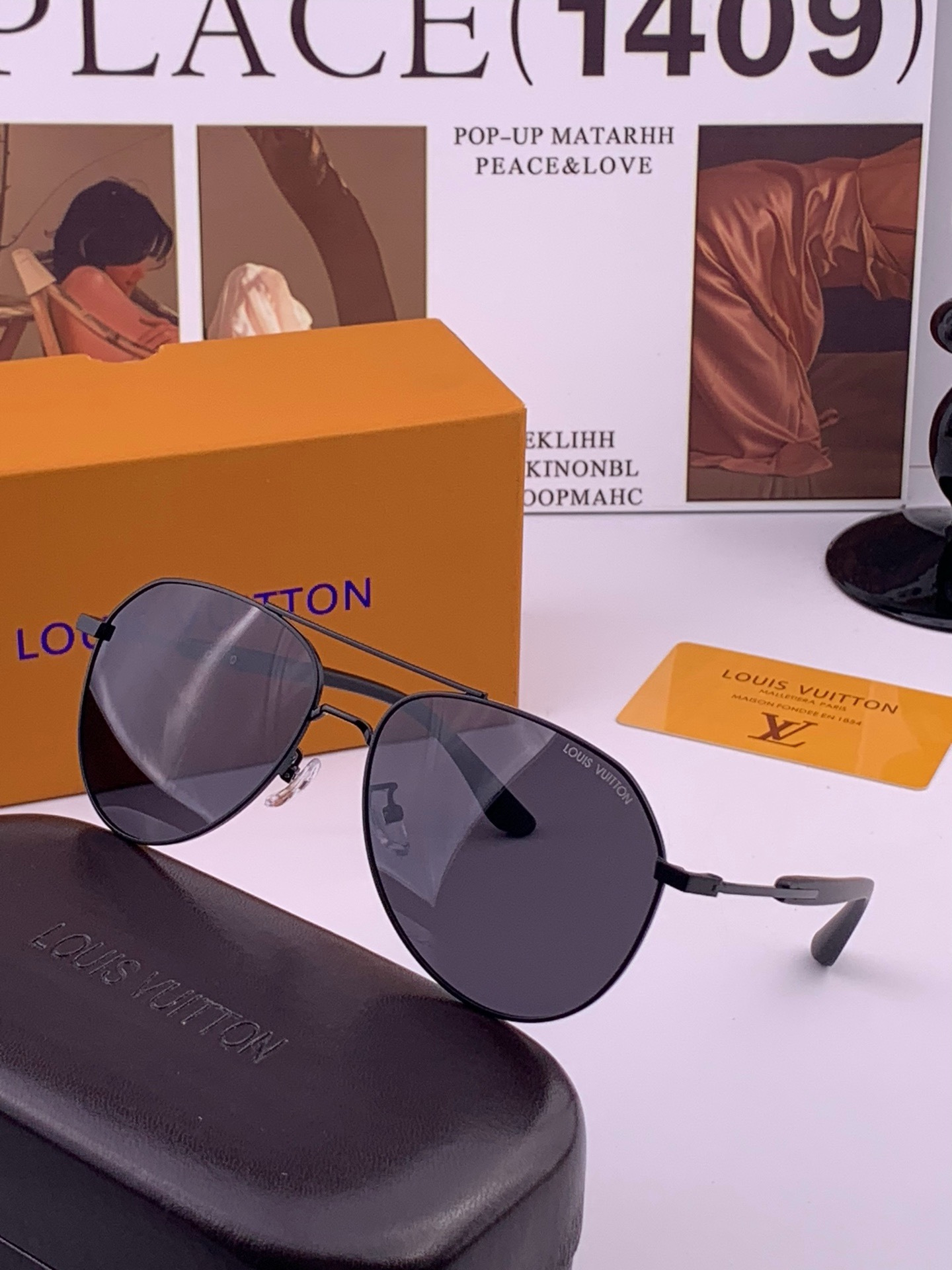 LV 。  高品质男女款墨镜   👍 进口宝丽来偏光镜片  。蛤蟆镜 开车钓鱼都可 。百搭显瘦墨镜韩版男士飞行员大框司机