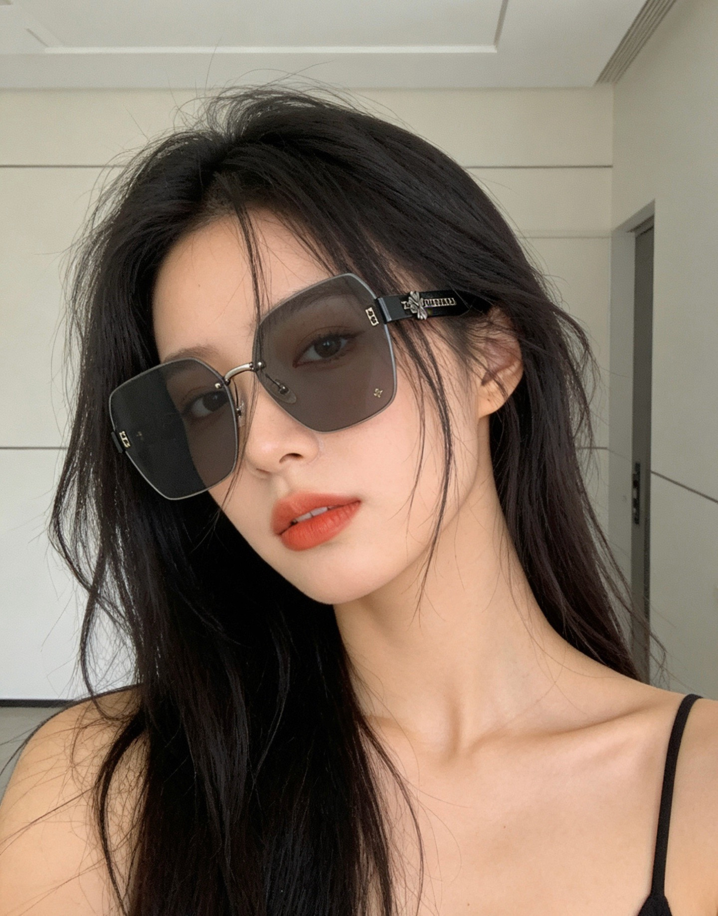 NO:950154,[Chanel] Spring new style, trendy hot style, fashionable square frame polarized sunglasses, high quality, comfortable to wear, Internet celebrity trendy sunglasses, women's high-definition polarized sunglasses, high quality frames, model CH1700 glasses, sunglasses, sunglasses, glasses, chanel19860909【香奈儿】开春新款 潮流爆款 时尚方框偏光太阳镜 高品质 佩戴舒适 网红潮款墨镜 女士高清偏光太阳镜 高品质镜框 型号CH1700眼镜墨镜太阳镜,眼镜,chanel,glasses