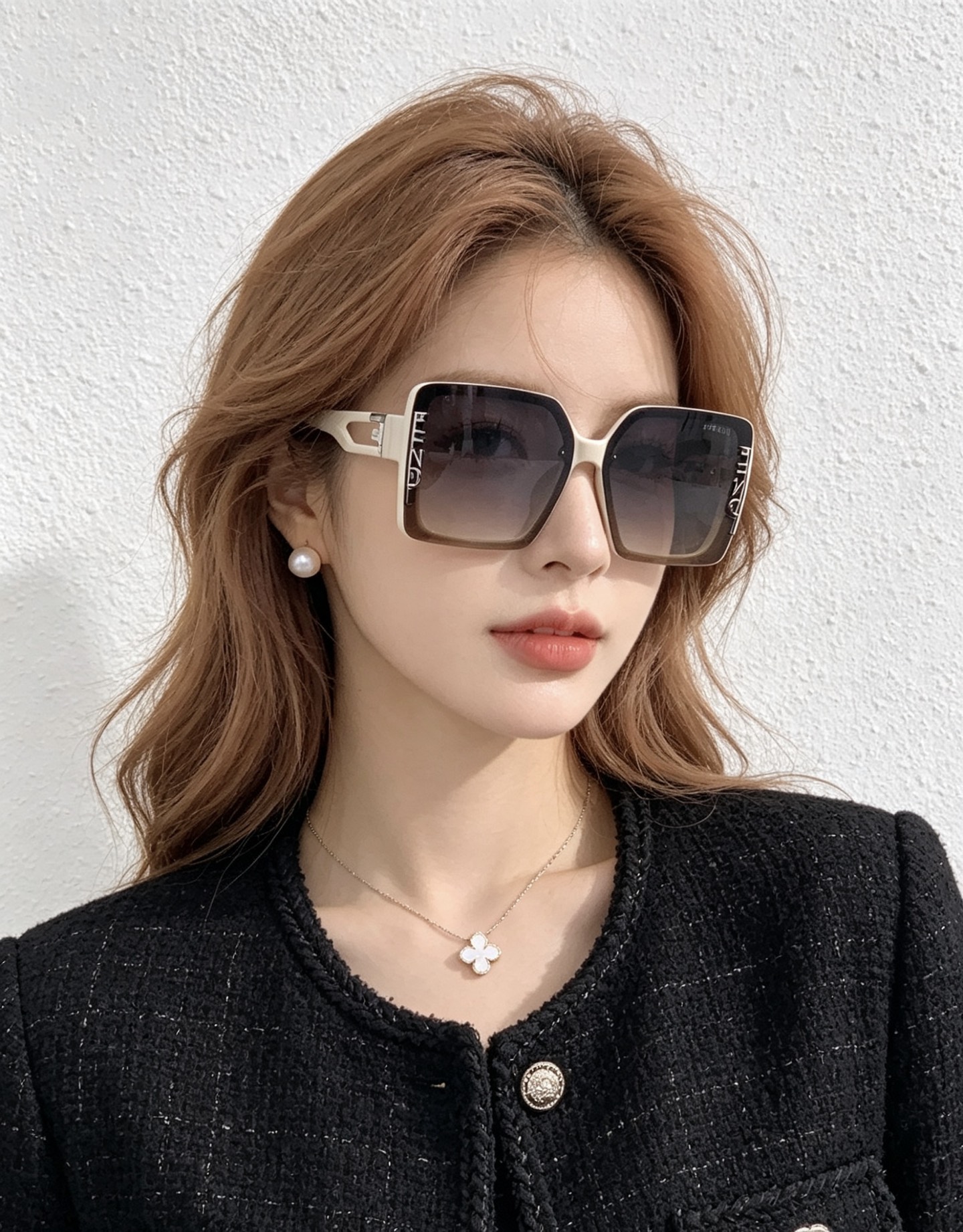 NO:950213,[Fendi] Spring new style, trendy hot style, fashionable square frame polarized sunglasses, high quality, comfortable to wear, Internet celebrity trendy sunglasses, women's high-definition polarized sunglasses, high quality TR frame, model FD2770 glasses, sunglasses, sunglasses, glasses, fendi19860909【芬迪】开春新款 潮流爆款 时尚方框偏光太阳镜 高品质 佩戴舒适 网红潮款墨镜 女士高清偏光太阳镜 高品质TR镜框 型号FD2770眼镜墨镜太阳镜,眼镜,fendi,glasses