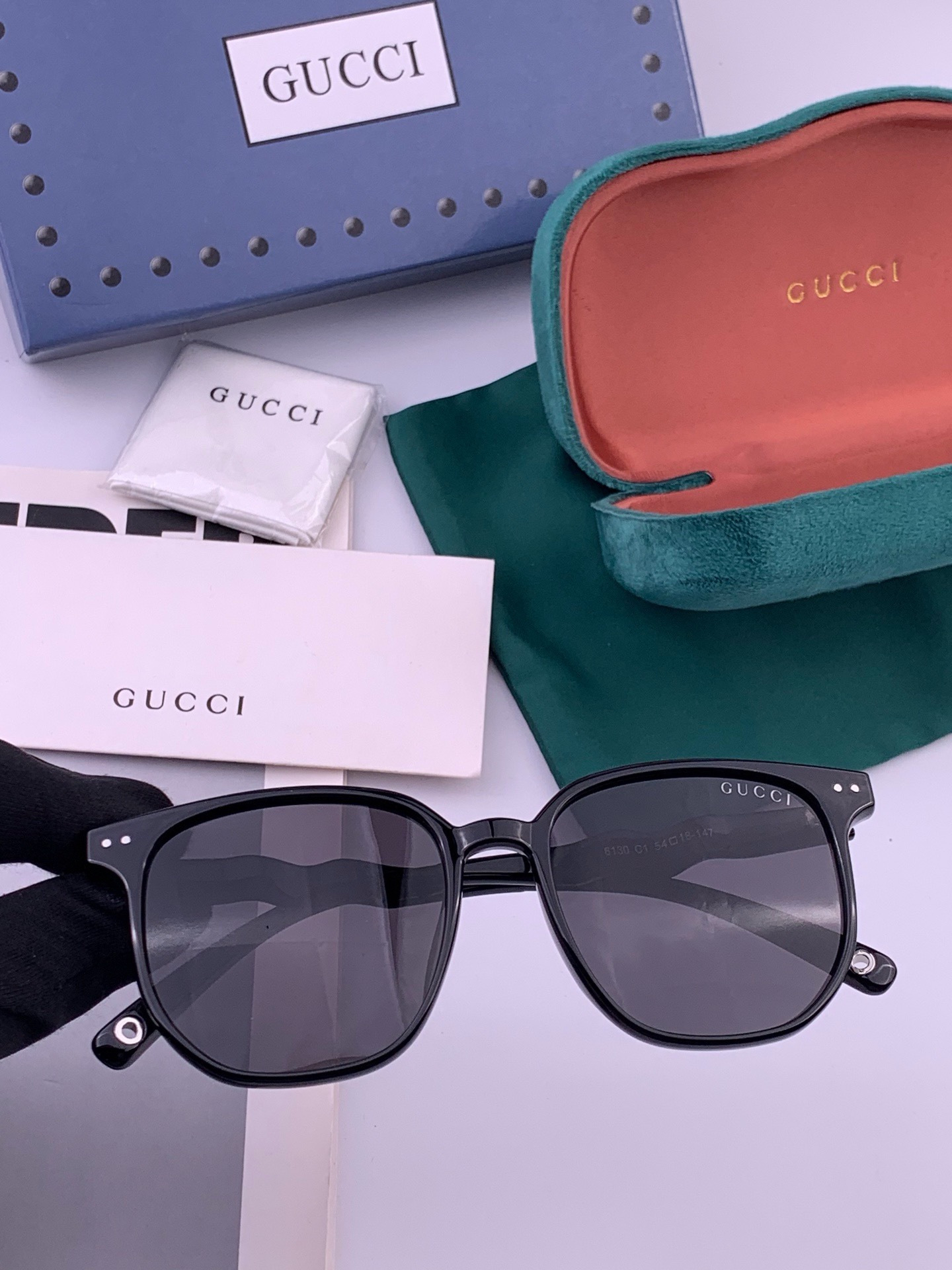 🔺 【GUCCI】开春新款 潮流爆款 时尚方框偏光太阳镜 高品质 佩戴舒适 网红潮款墨镜 女士高清尼龙偏光太阳镜🕶️ 🎉