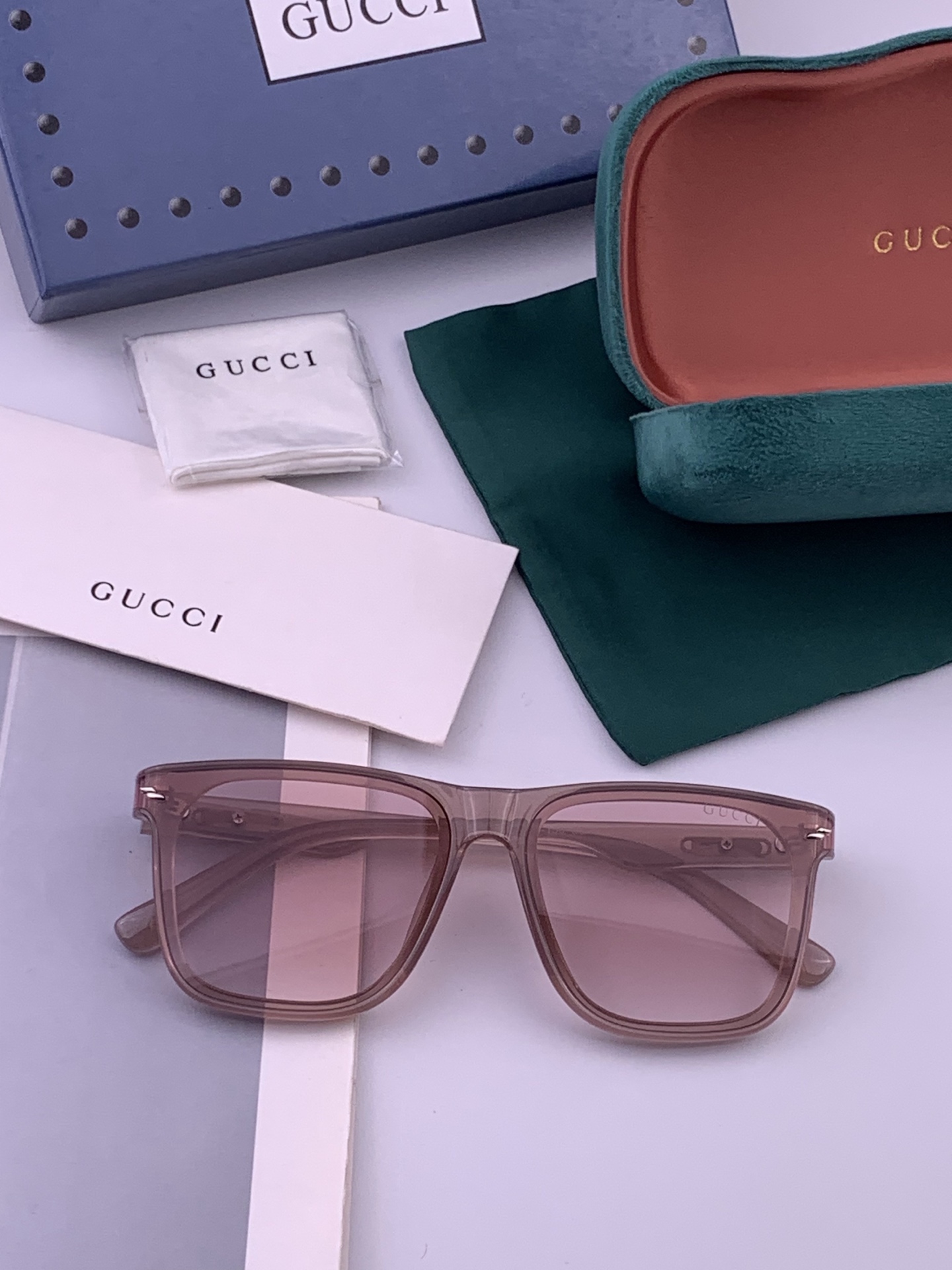 🔺 【GUCCI】开春新款 潮流爆款 时尚方框偏光太阳镜 高品质 佩戴舒适 网红潮款墨镜 女士高清尼龙偏光太阳镜🕶️ 🎉