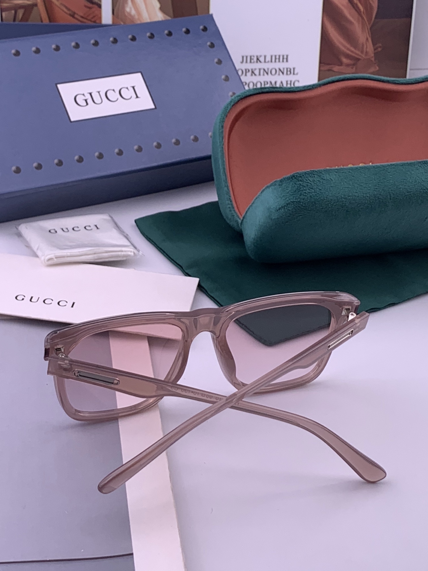 🔺 【GUCCI】开春新款 潮流爆款 时尚方框偏光太阳镜 高品质 佩戴舒适 网红潮款墨镜 女士高清尼龙偏光太阳镜🕶️ 🎉