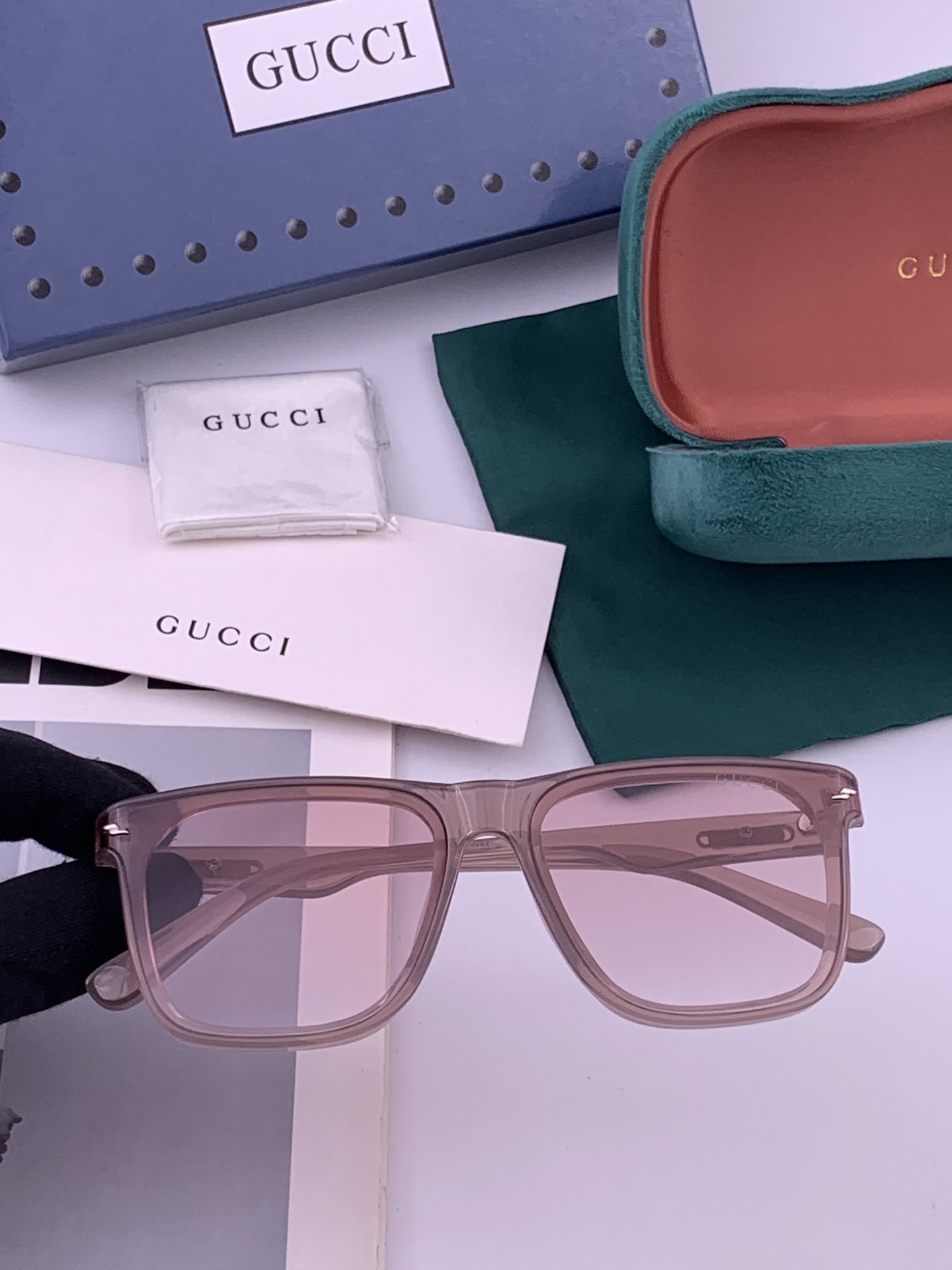 🔺 【GUCCI】开春新款 潮流爆款 时尚方框偏光太阳镜 高品质 佩戴舒适 网红潮款墨镜 女士高清尼龙偏光太阳镜🕶️ 🎉