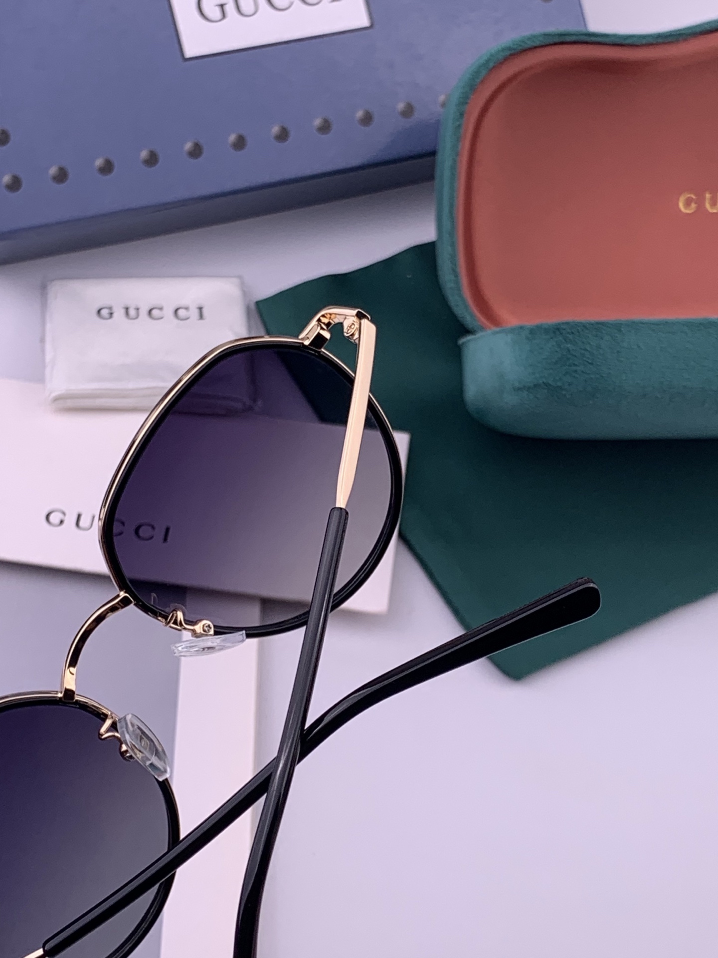 🔺 【GUCCI-偏光太阳镜】开春新款 潮流爆款 时尚圆框偏光太阳镜 高品质 佩戴舒适 网红潮款墨镜 女士高清偏光太阳镜