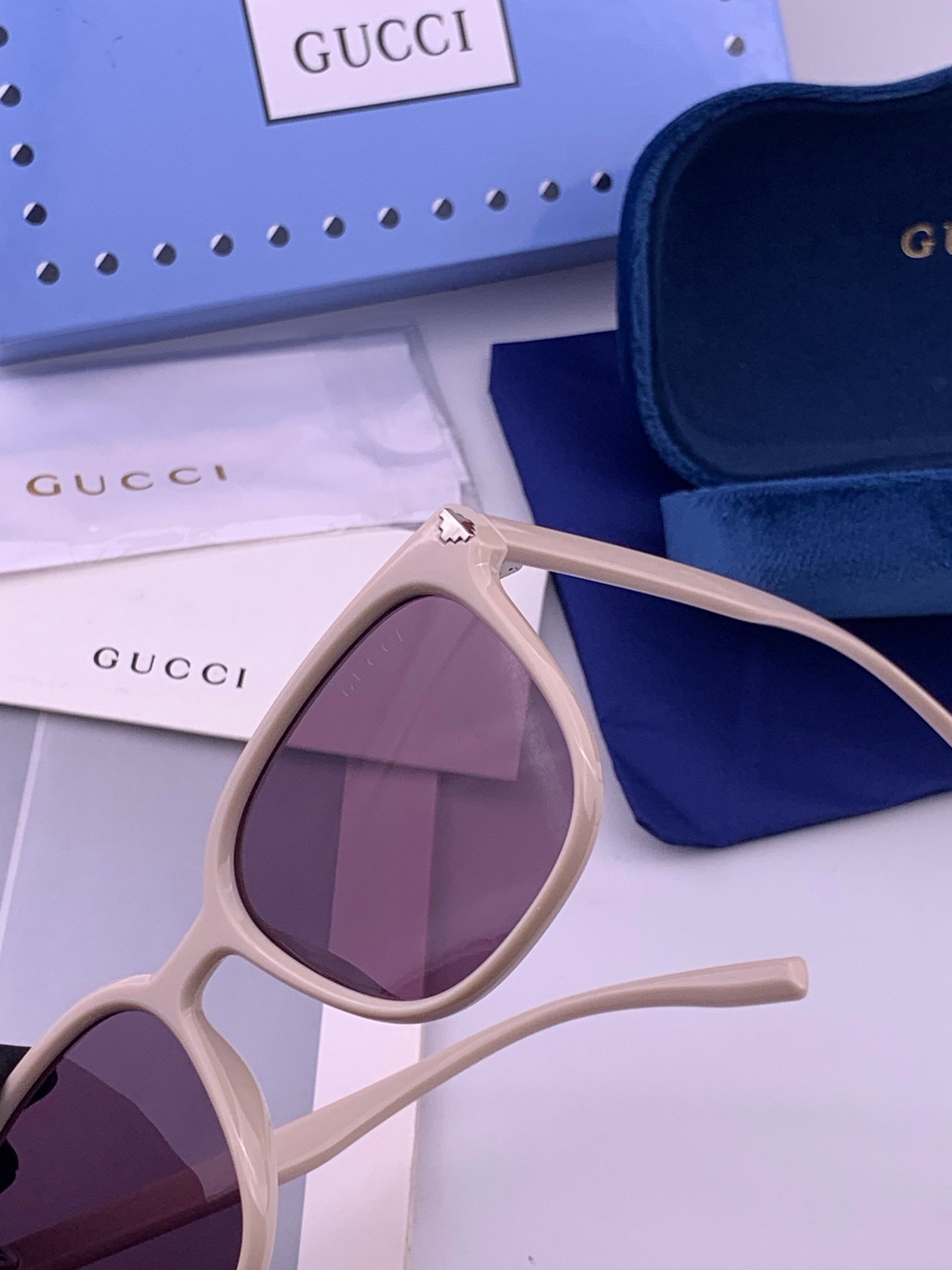🔺 【GUCCI-偏光太阳镜】开春新款 潮流爆款 时尚圆框偏光太阳镜 高品质 佩戴舒适 网红潮款墨镜 女士高清偏光太阳镜