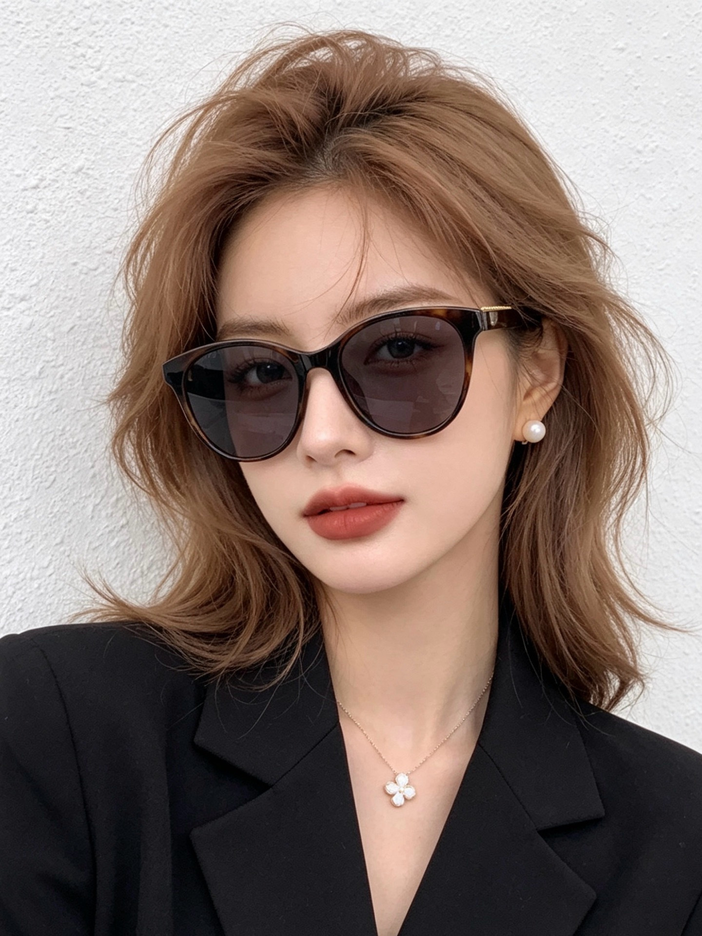 【CHANEL】香奈儿 新款山茶花潮流爆款 时尚圆框高清偏光太阳镜 佩戴舒适 网红潮款墨镜  ♥️♥️型号：CH7821