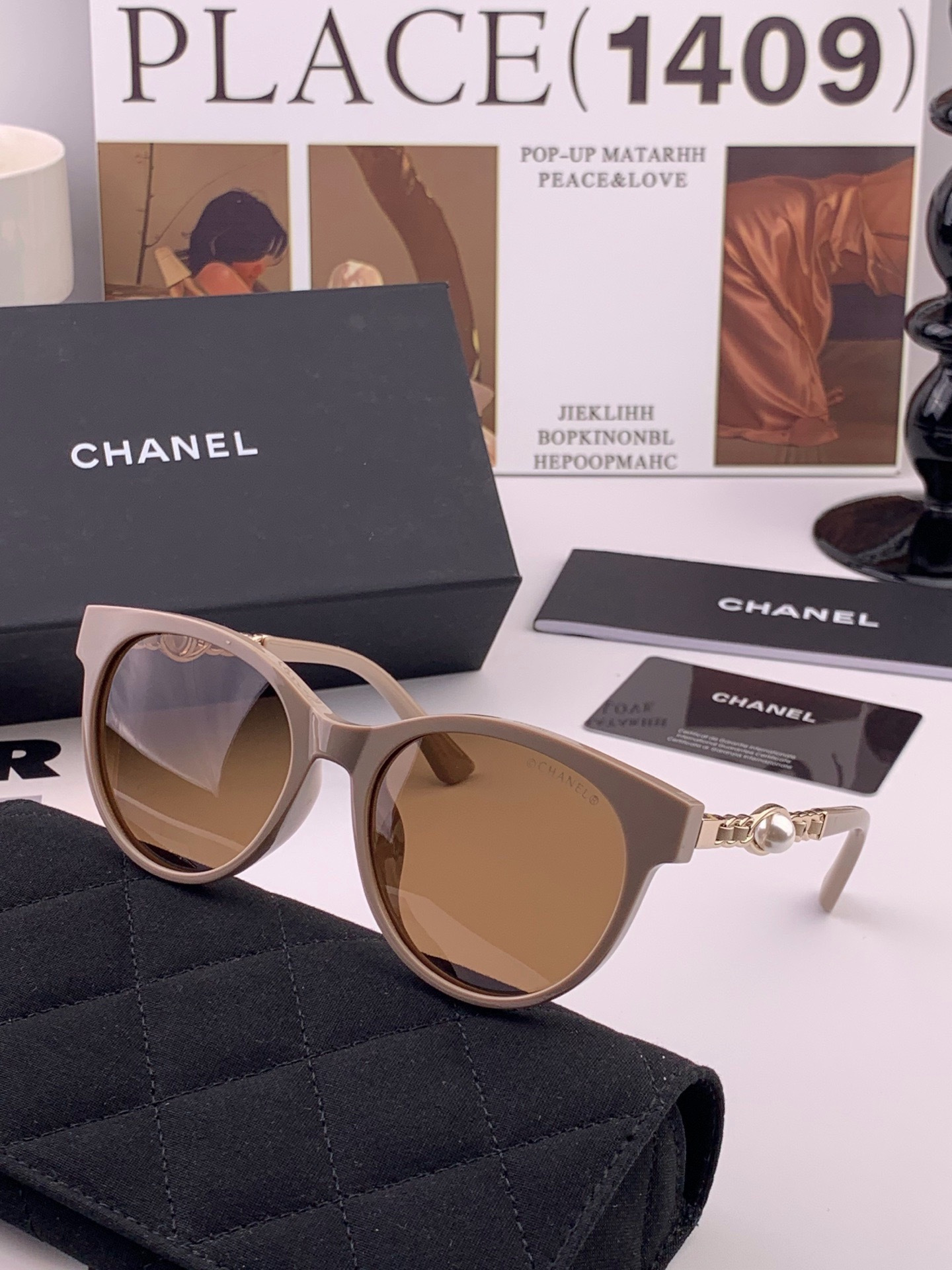 🔺CHANEL🔻官方早春新款，众多明星同款[色]香奈儿‼️‼️新款珍珠大框偏光墨镜 ，🌈🌈宝丽来超清偏光太阳镜🔝🔝型号：