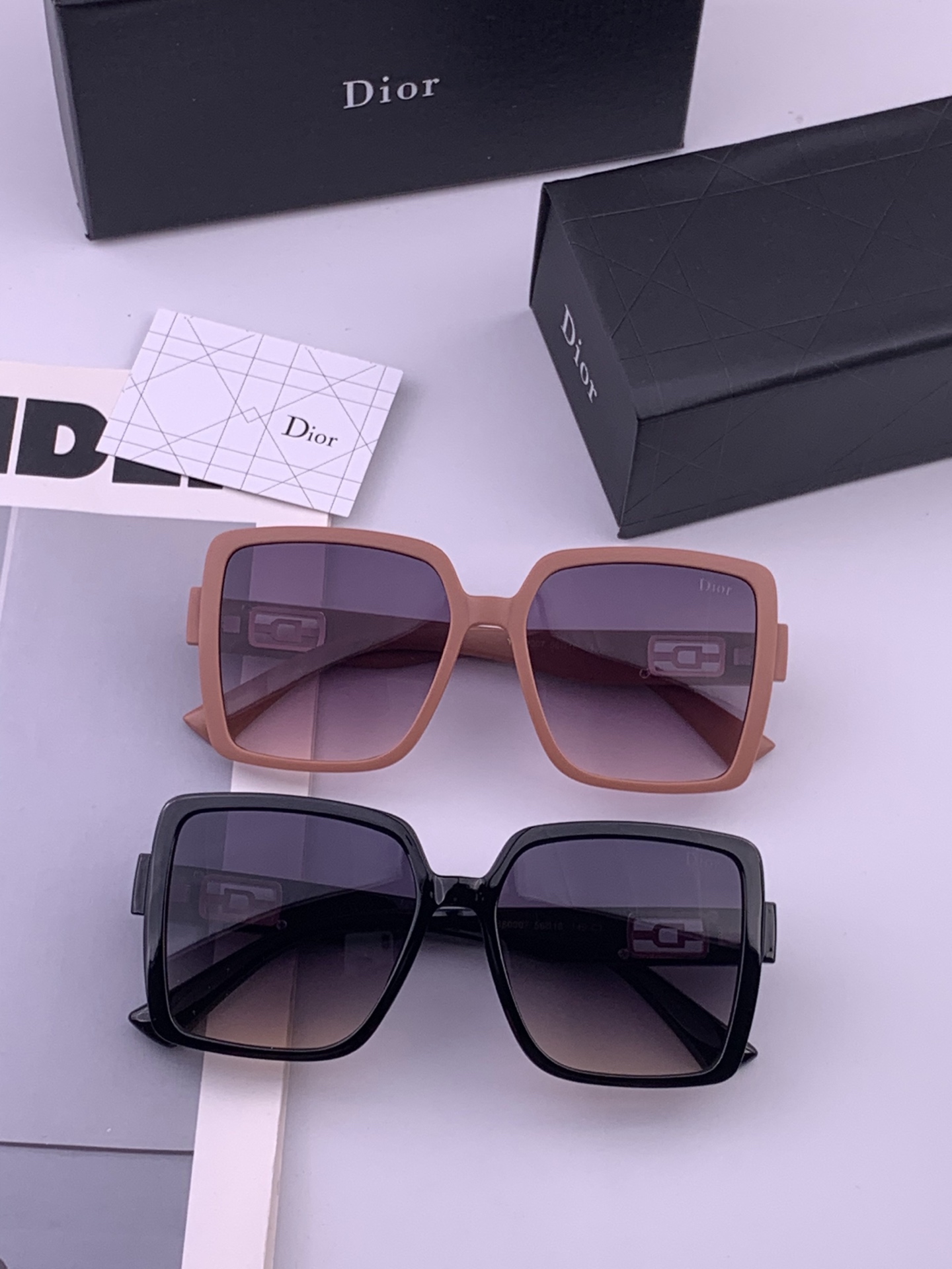 🔺 【DIOR-迪奥】开春新款 潮流爆款 时尚太阳镜 高品质 佩戴舒适 网红潮款墨镜 型号：D78000