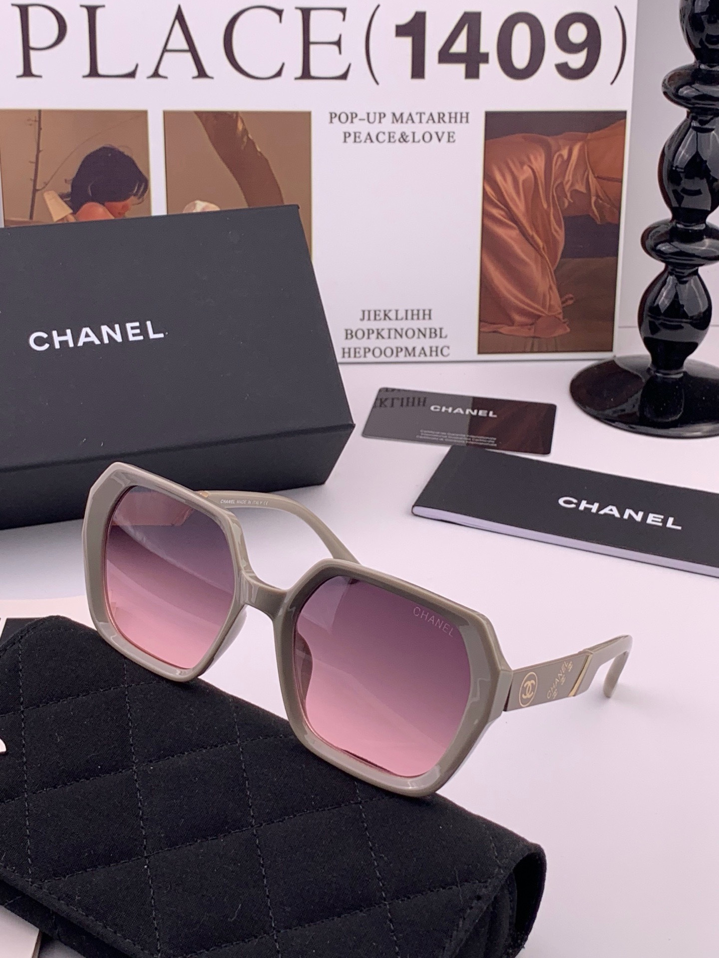 🔺CHANEL🔻官方早春新款，众多明星同款[色]香奈儿‼️‼️新款大框墨镜 ，🌈🌈宝丽来超清太阳镜🔝🔝型号：CH8402