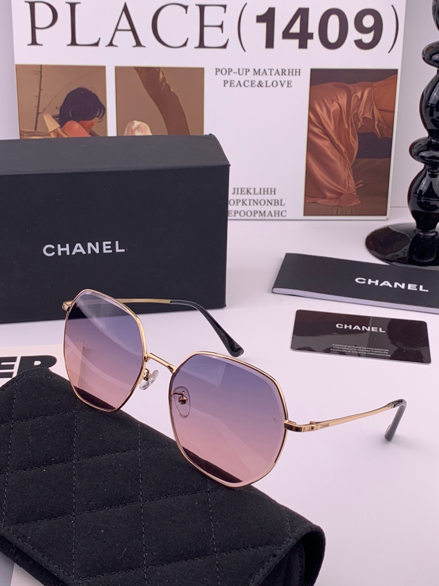 【CHANEL】香奈儿  新款尼龙偏光太眼镜，无框钻石 切边更有质感，大气女人范儿，大脸小脸都好看 ！型号：CH8201