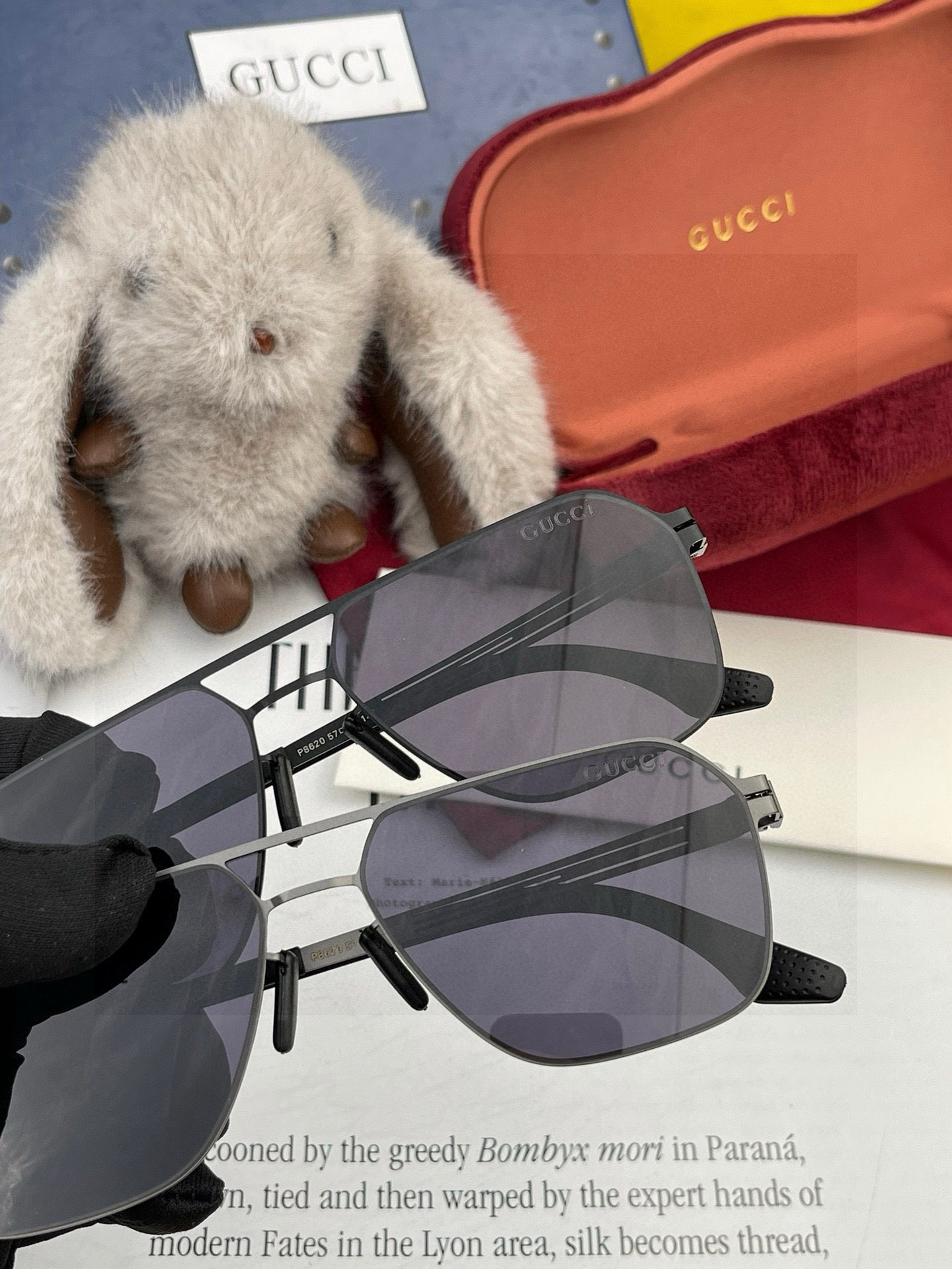 ♦️GUCCI 新款男女情侣款太阳镜多边形墨镜iP电镀永不褪色 超轻超有弹性整幅眼镜无螺丝重要的是压不坏 高清尼龙镜片、