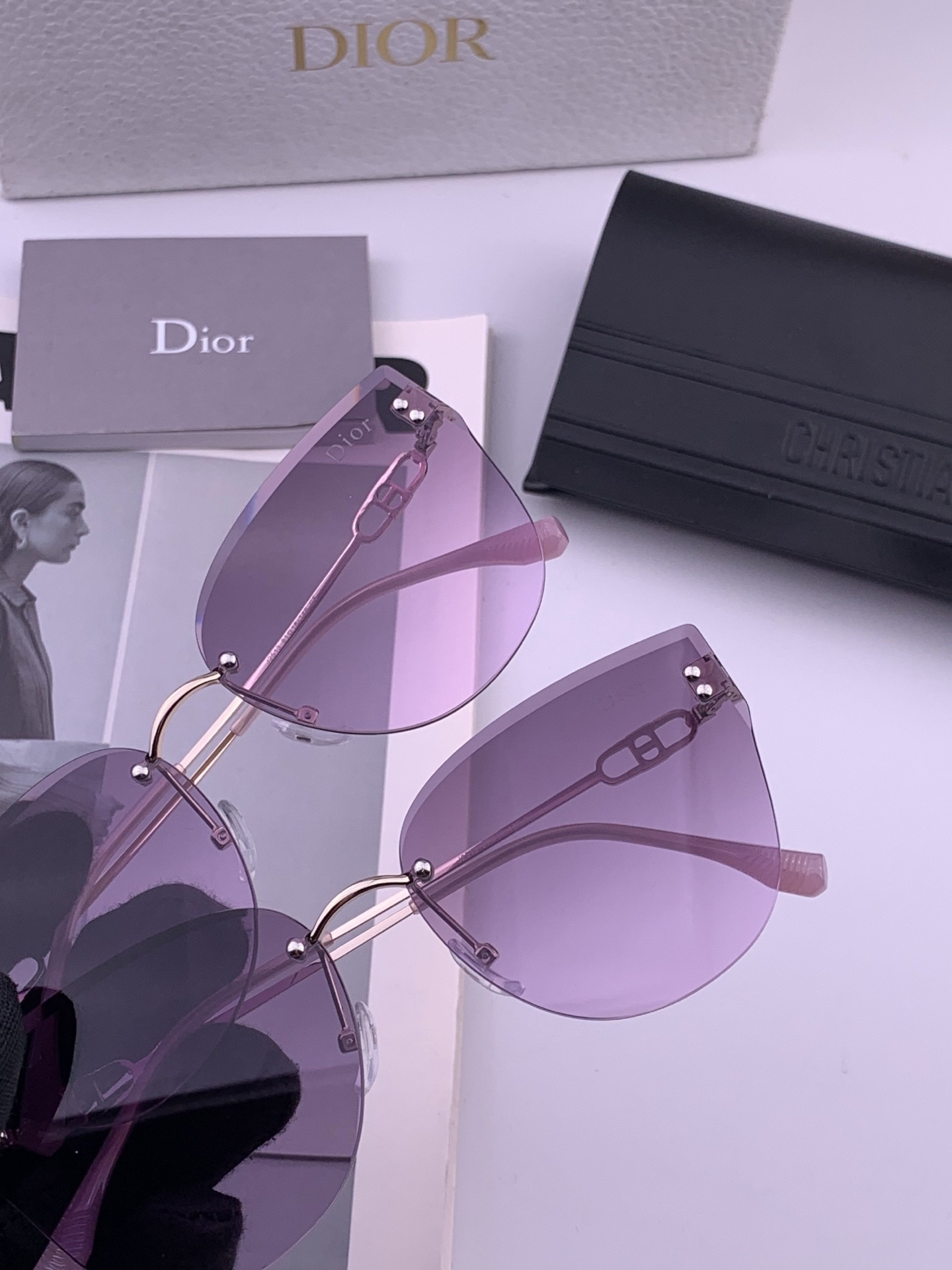 DIOR🌋☔️时尚无框太阳镜镜片 顶级奢侈品[强] 高品质[胜利][亲亲]🍦🍨 [得意] 气质非凡😄 🍫🍪女士开车墨镜[