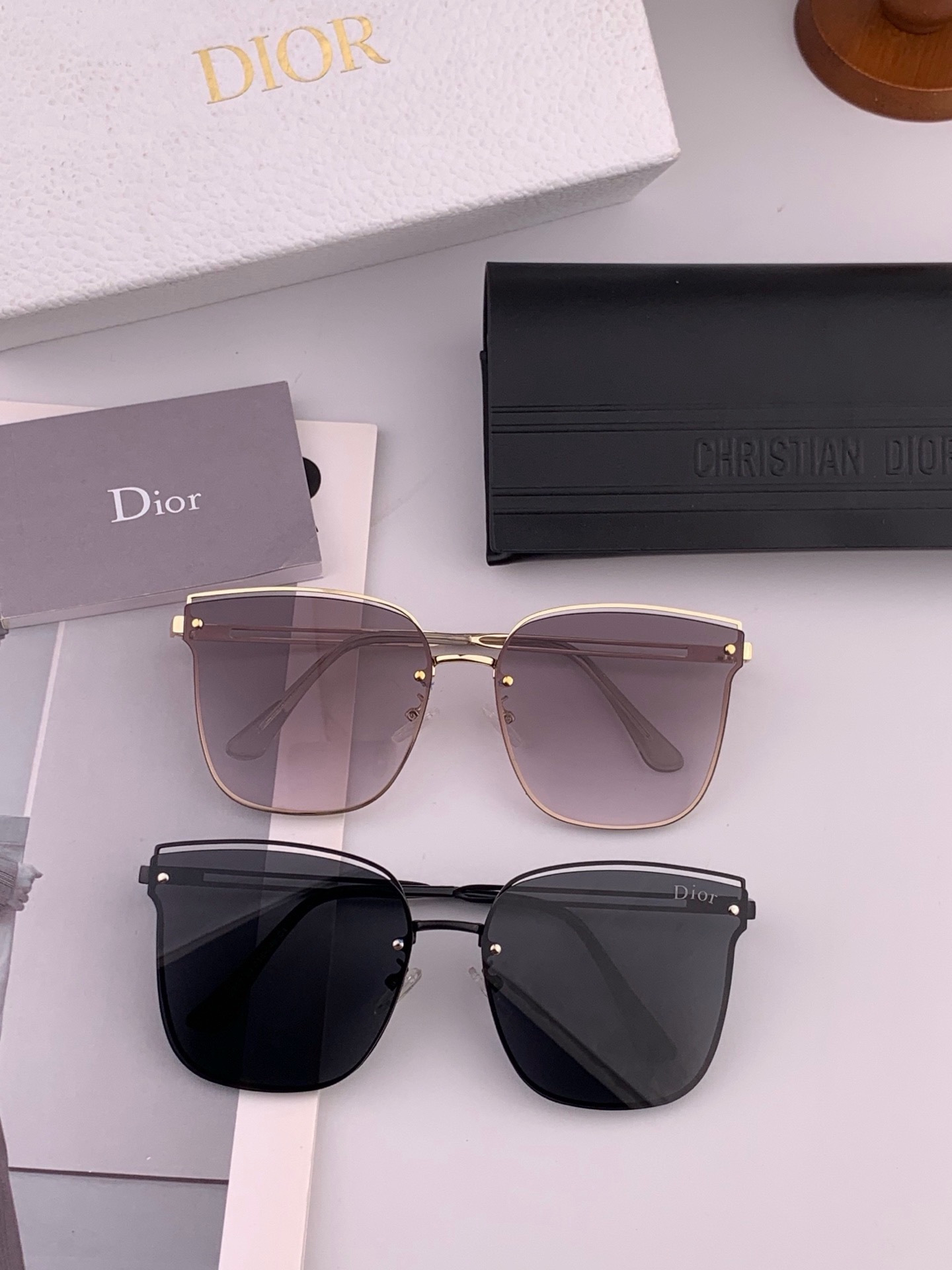 【TR偏光系列】DIOR   经典的方框设计，不挑脸型，无论搭配大衣还是连衣裙都非常显气质尼龙偏光镜片预防紫外线 型号：