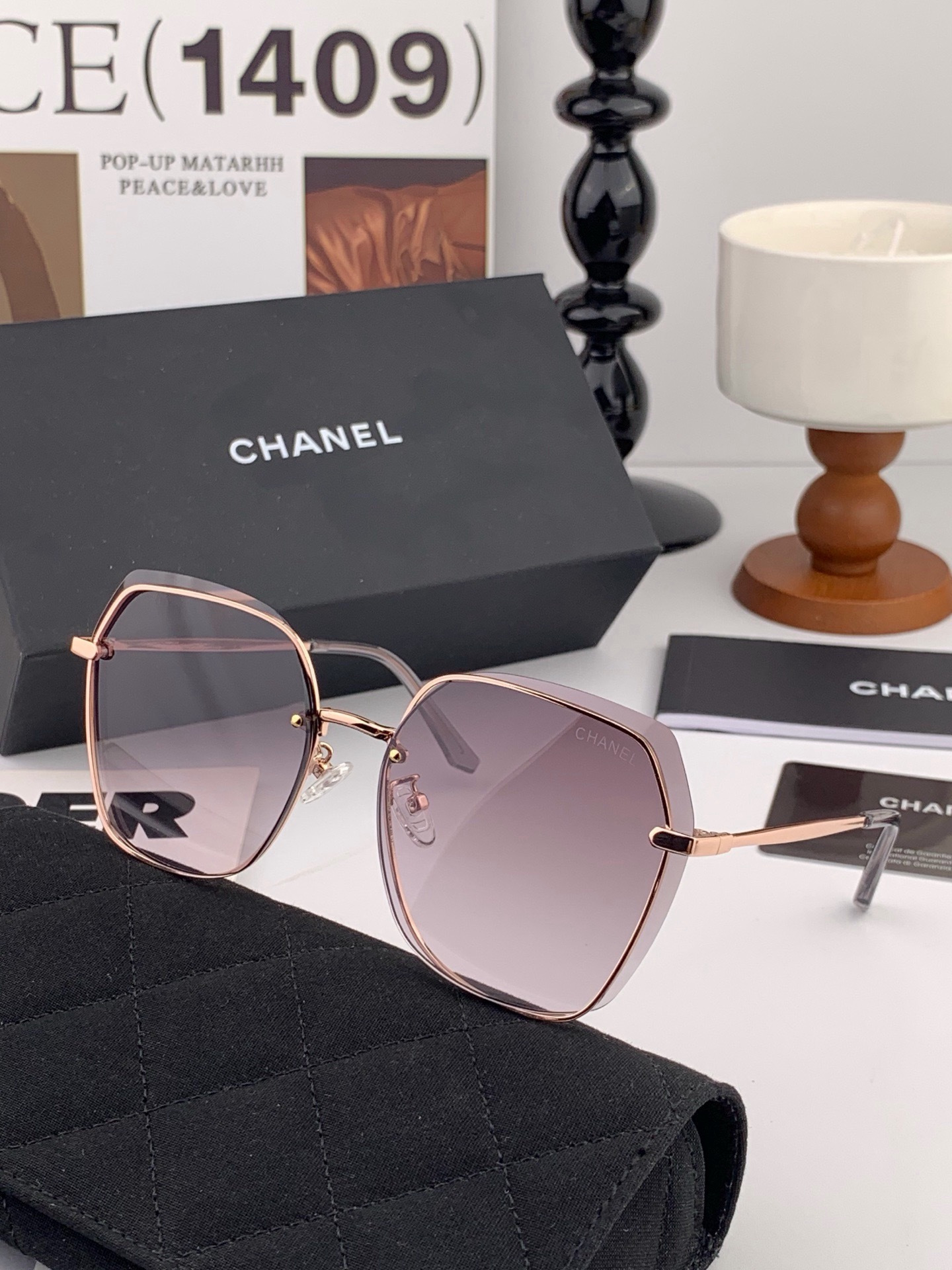 【CHANEL】香奈儿  新款尼龙偏光太眼镜，无框钻石 切边更有质感，大气女人范儿，大脸小脸都好看 ！型号：CH2201