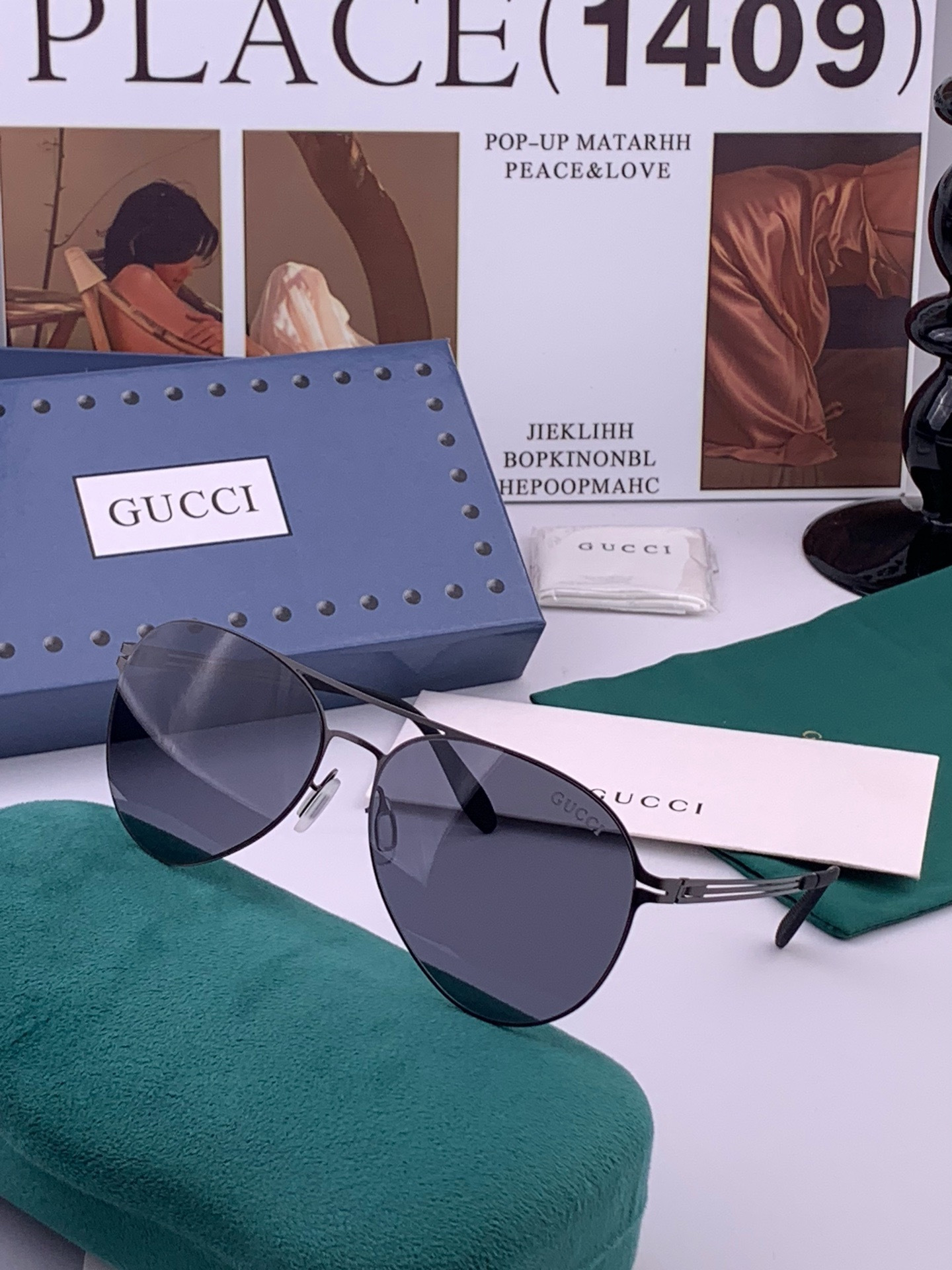 Gucci 春夏新款超轻无螺丝压不坏系列情侣款太阳镜高清尼龙镜片🦅完美品质，适合各种脸型，经典太阳镜亮相时装周.超酷拉风