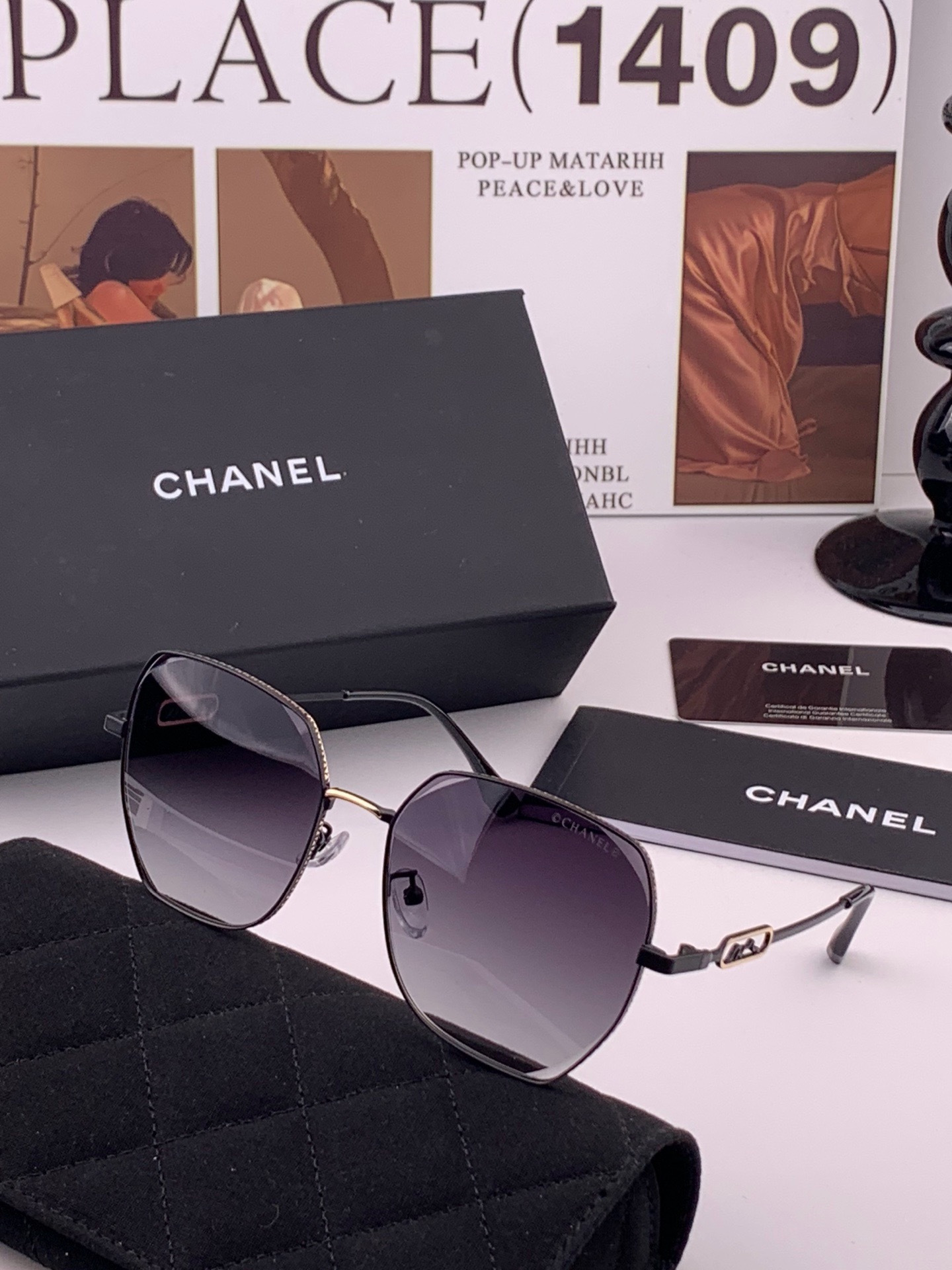 【CHANEL】香奈儿  新款尼龙偏光太眼镜，无框钻石 切边更有质感，大气女人范儿，大脸小脸都好看 ！型号：CH7238