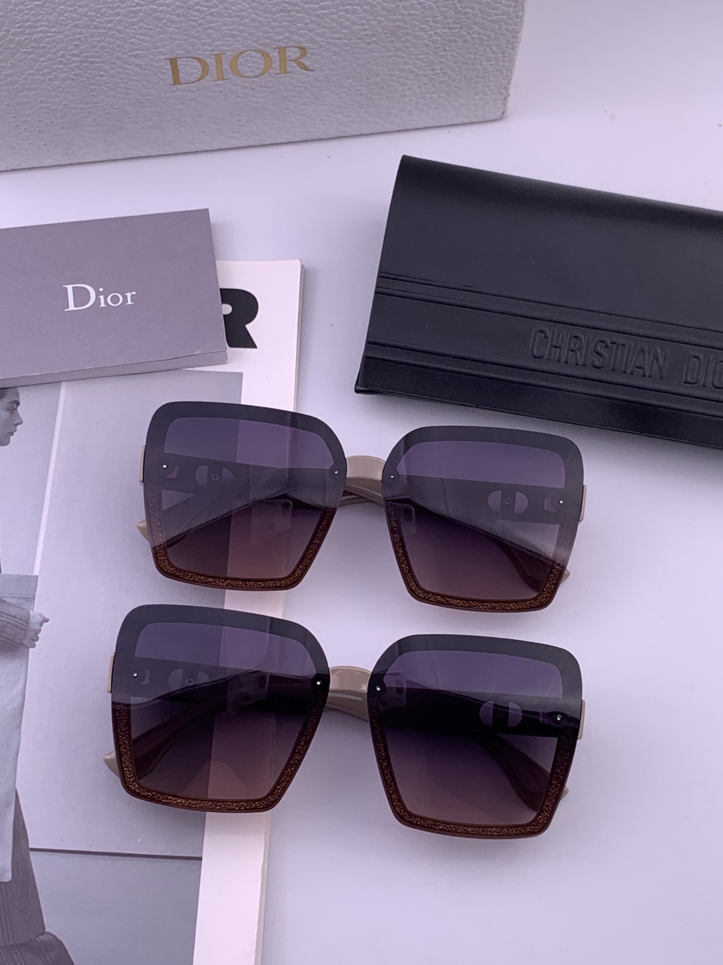 🔺 【DIOR-迪奥】开春新款 潮流爆款 时尚方框偏光太阳镜 高品质 佩戴舒适 网红潮款墨镜 女士高清加厚偏光太阳镜🕶️