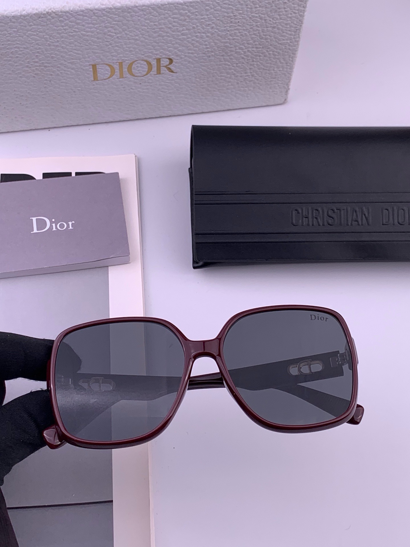 🔺 【DIOR-迪奥】开春新款 潮流爆款 时尚尼龙偏光太阳镜 高品质 佩戴舒适 网红潮款墨镜 型号：D3510