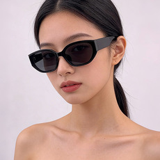 🔺 【香奈儿-尼龙偏光太阳镜】开春新款 潮流爆款 时尚方框偏光太阳镜 高品质 佩戴舒适 网红潮款墨镜 女士高清尼龙偏光太 🔺 【香奈儿-尼龙偏光太阳镜】开春新款 潮流爆款 时尚方框偏光太阳镜 高品质 佩戴舒适 网红潮款墨镜 女士高清尼龙偏光太