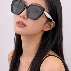 🔺 【香奈儿-尼龙偏光太阳镜】开春新款 潮流爆款 时尚多边形偏光太阳镜 高品质 佩戴舒适 网红潮款墨镜 女士高清尼龙偏光 🔺 【香奈儿-尼龙偏光太阳镜】开春新款 潮流爆款 时尚多边形偏光太阳镜 高品质 佩戴舒适 网红潮款墨镜 女士高清尼龙偏光