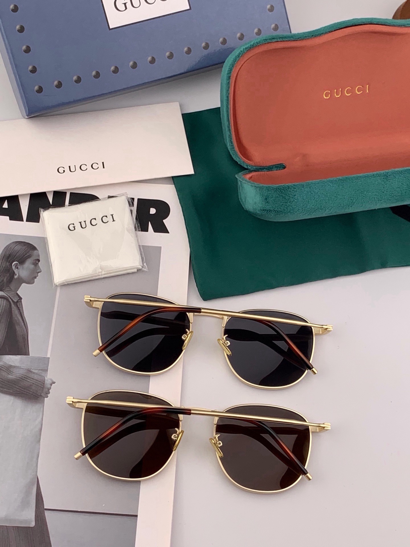 Gucci 。  高品质男女款墨镜   👍 进口宝丽来偏光镜片  。 开车钓鱼都可 。百搭显瘦墨镜韩版男士飞行员大框司机